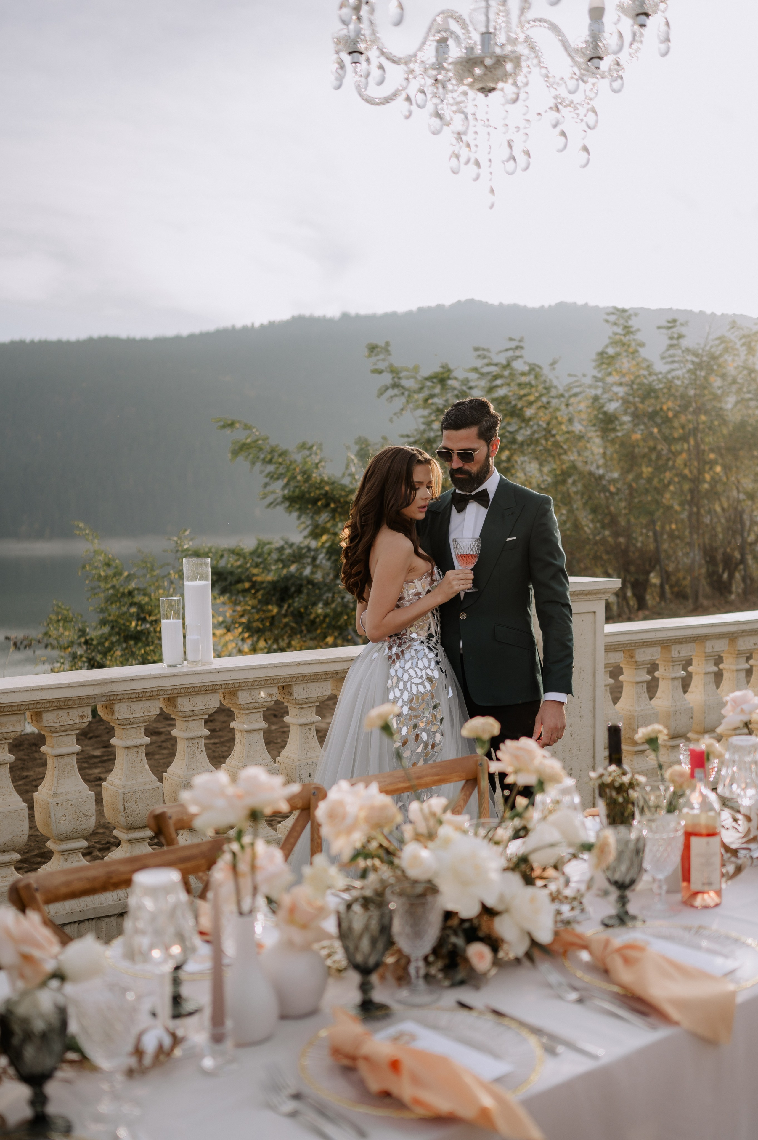 Sedinta foto in ziua nuntii. Proud Vision Weddings | Wedding Photography & Film — Servicii profesionale Foto Video Nunta Iasi