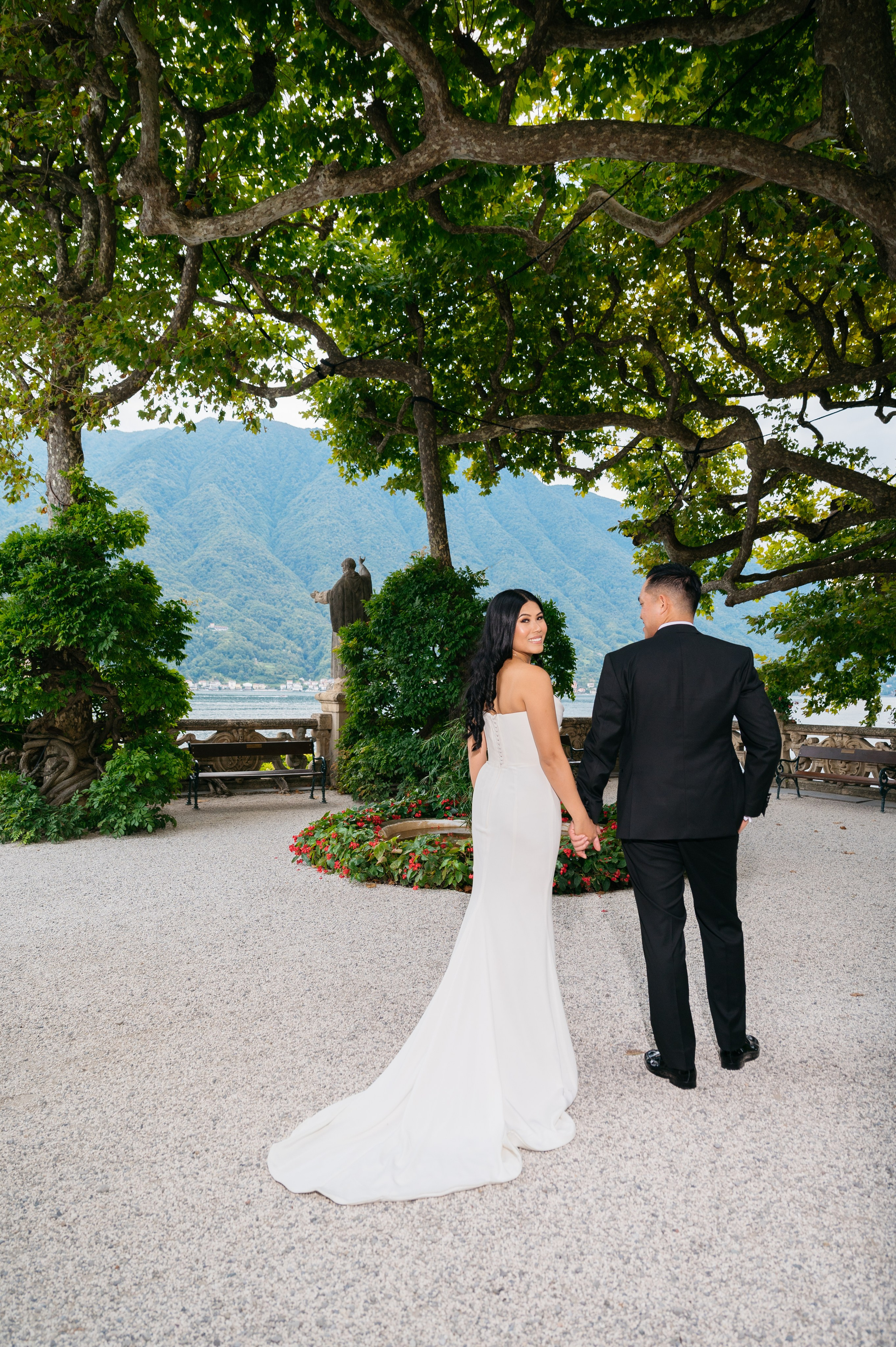Lake Como. Lake Como Photographer — Proposal | Wedding | Elopement