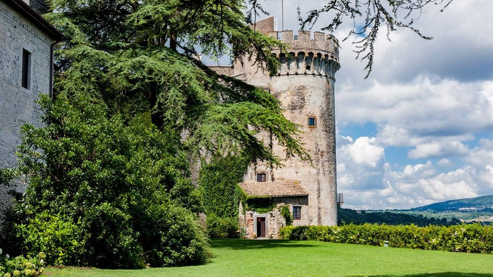 Top 10 Stunning Wedding Venues in Rome for Your Perfect Day. Elizaveta Razumova: Cinematic Photography for Love, Weddings, Portraits & Brands