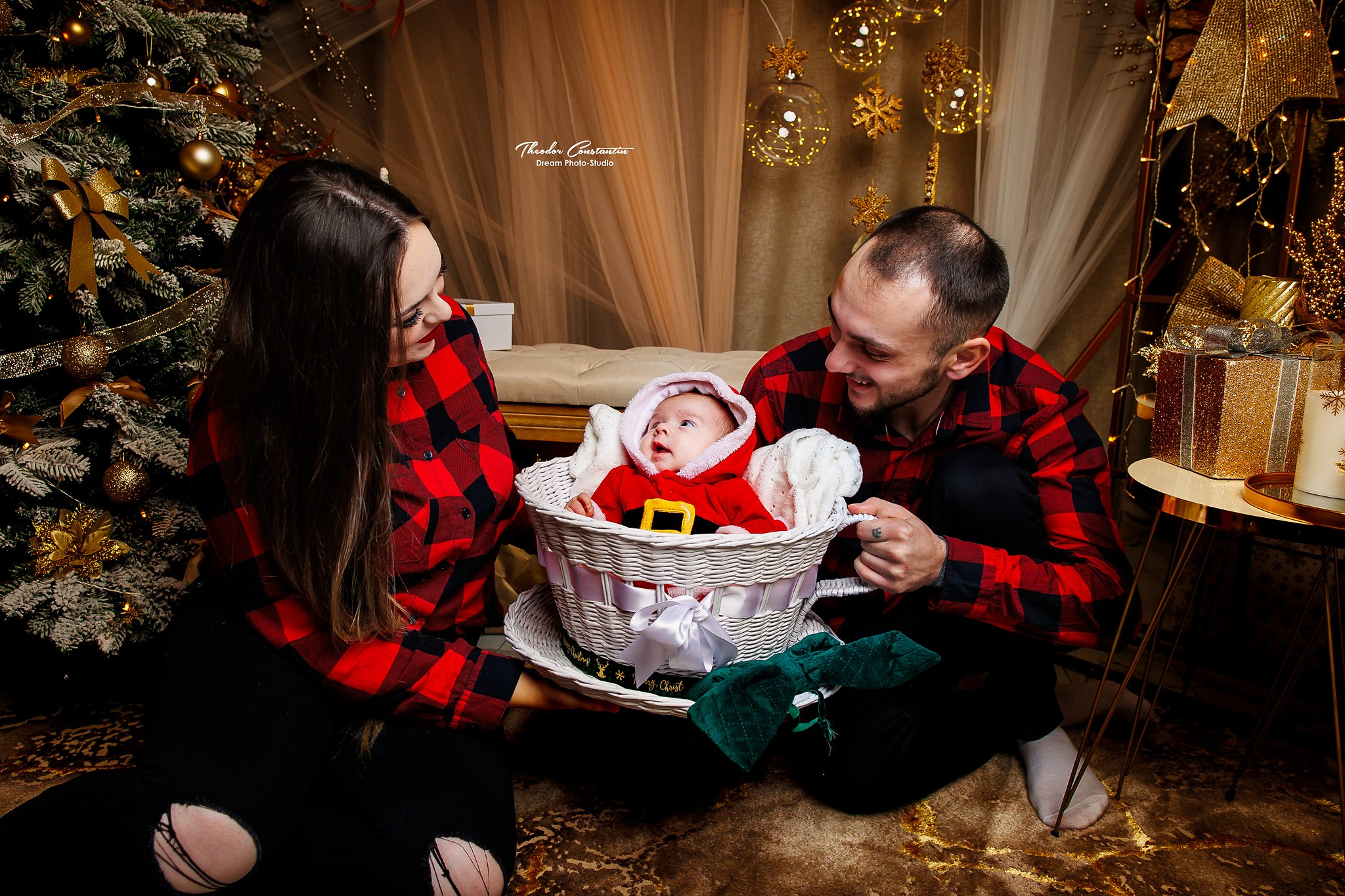 Studio. Dream Studio Galați – ședințe foto profesionale pentru familie, portrete și evenimente