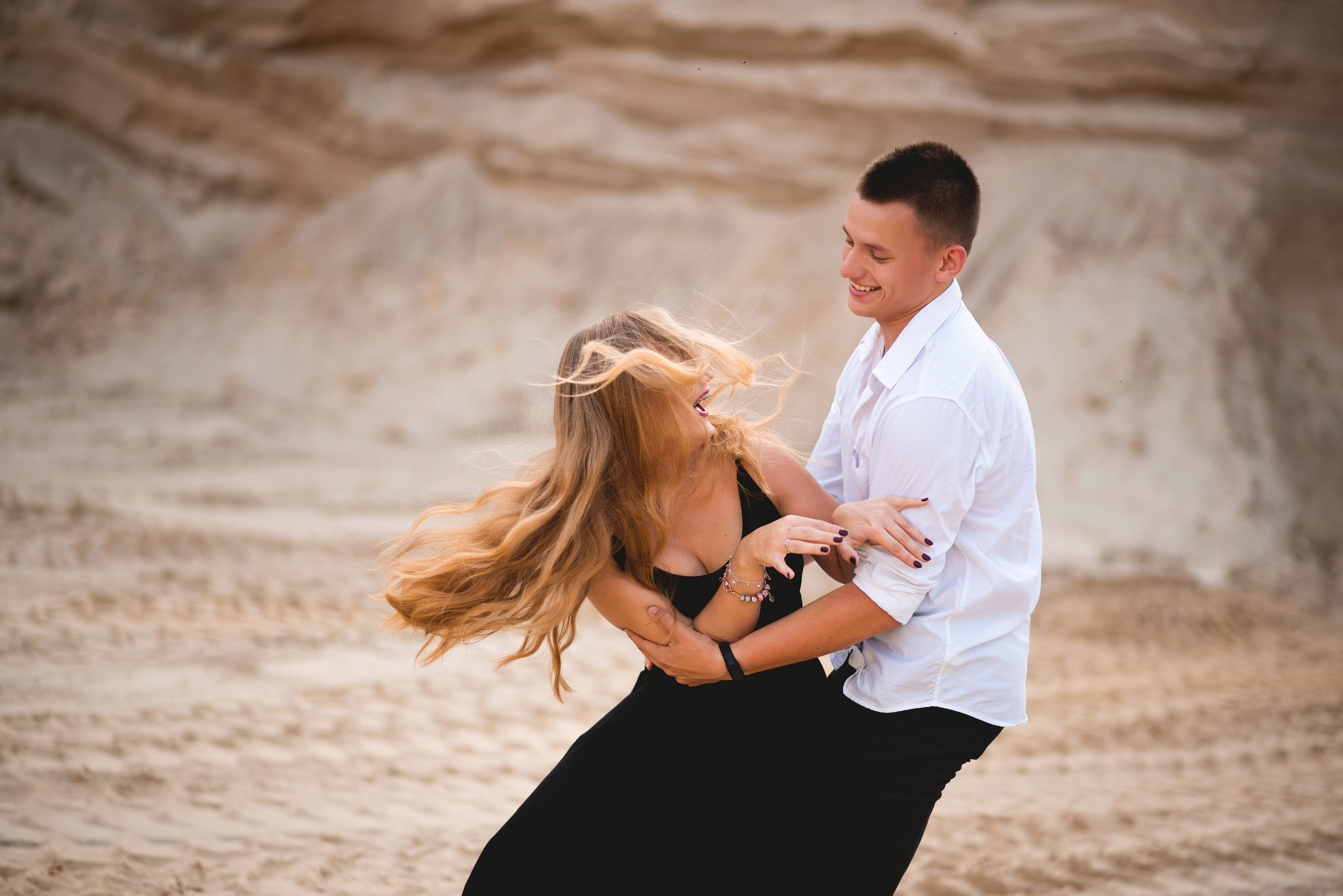 Lifestyle \ sesja narzeczeńska. Olga Sieradzka fotograf rodzinny, ciążowy i dziecięcy w Pile