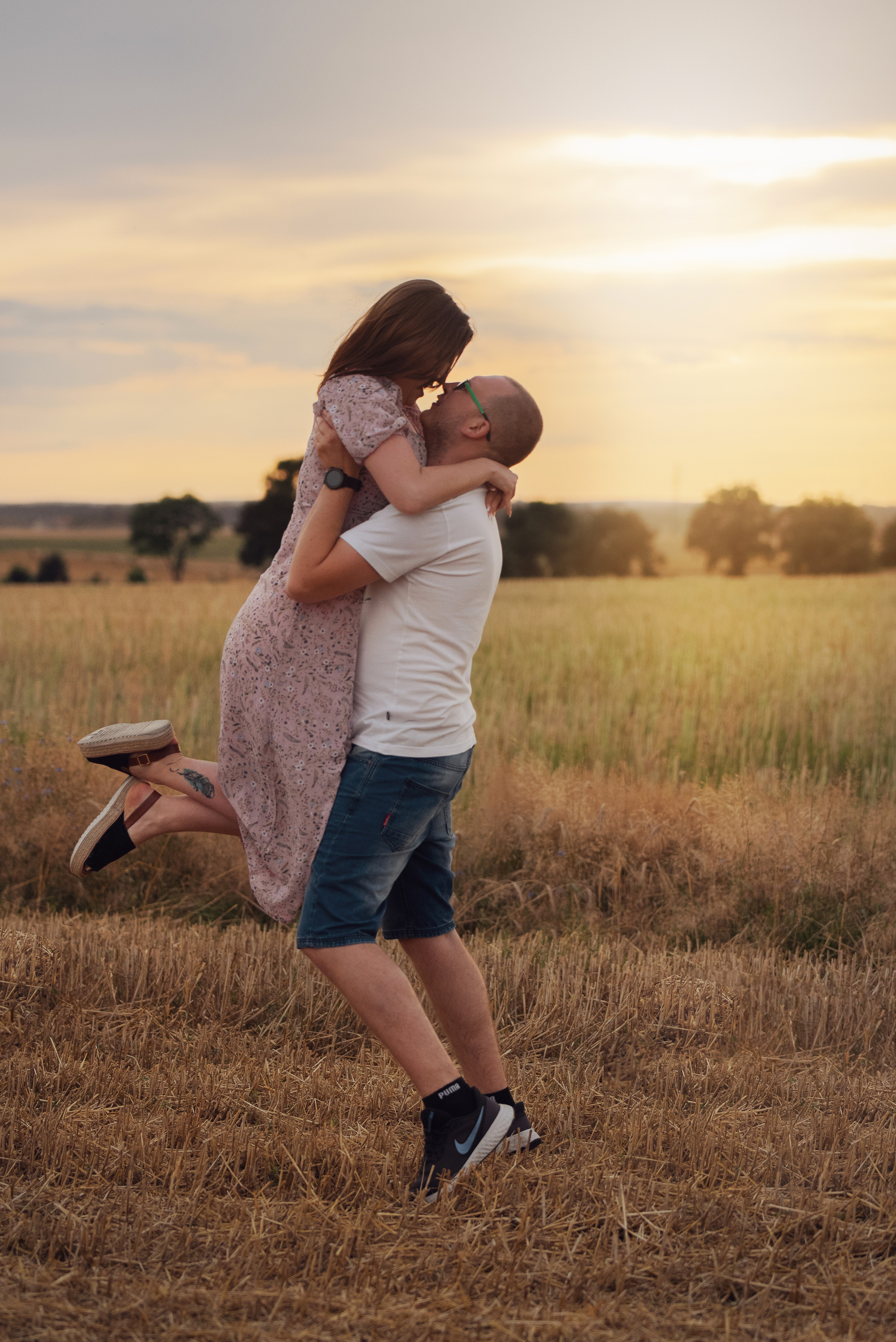 Lifestyle \ sesja narzeczeńska. Olga Sieradzka fotograf rodzinny, ciążowy i dziecięcy w Pile