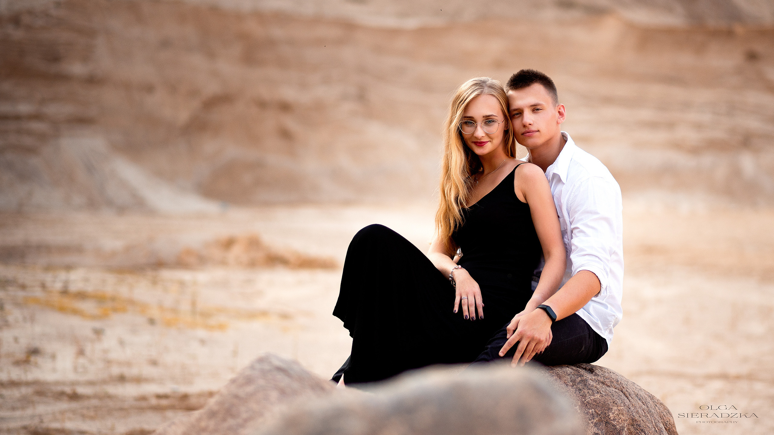 Lifestyle \ sesja narzeczeńska. Olga Sieradzka fotograf rodzinny, ciążowy i dziecięcy w Pile