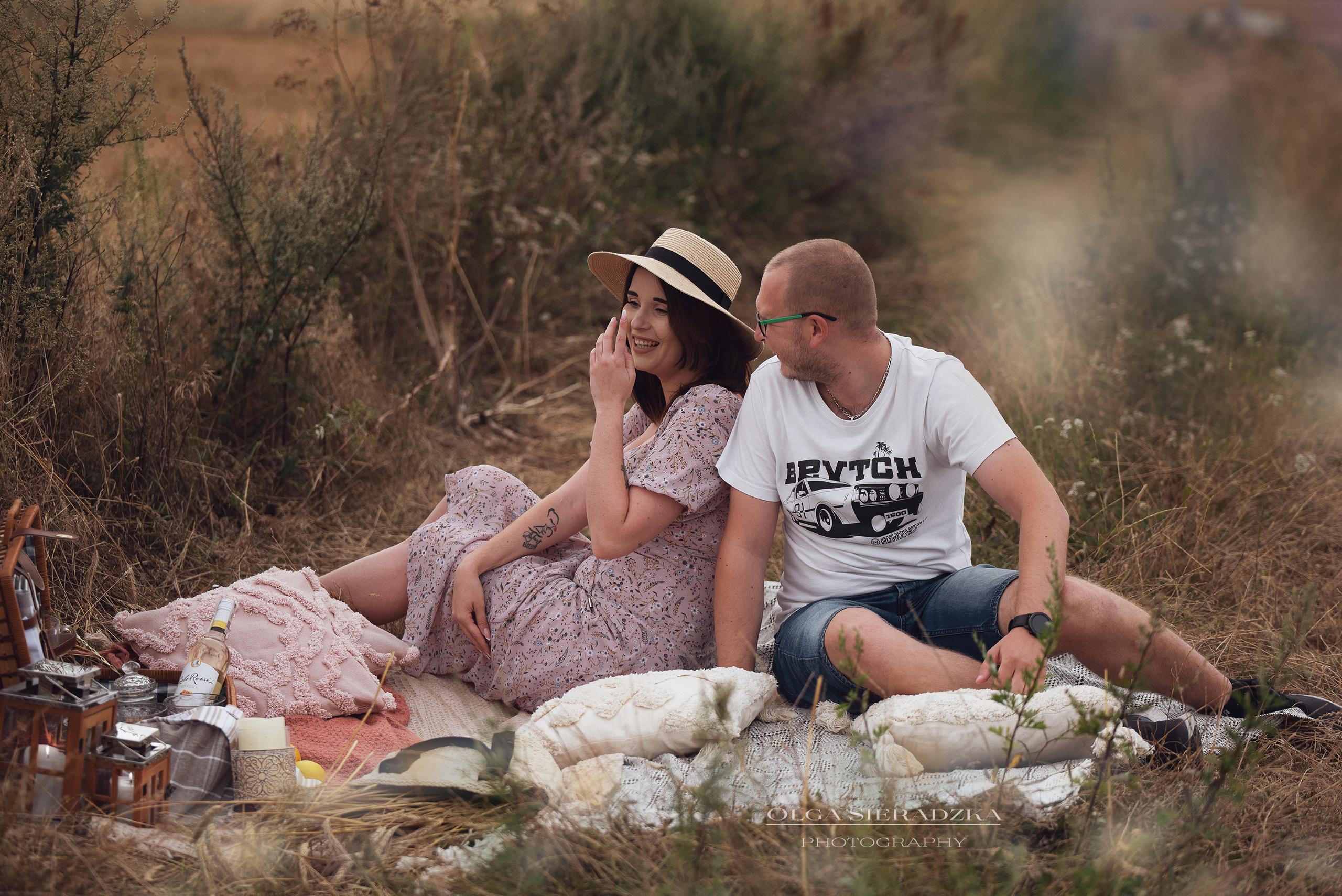 Lifestyle \ sesja narzeczeńska. Olga Sieradzka fotograf rodzinny, ciążowy i dziecięcy w Pile