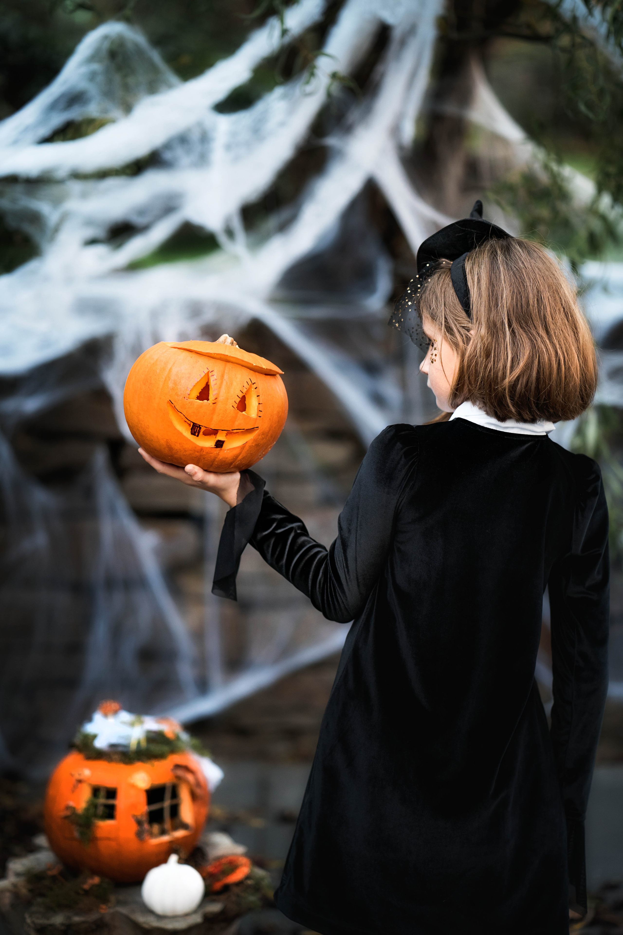 Halloween witch. Family, Lifestyle and Portrait photograher in Trier, Germany