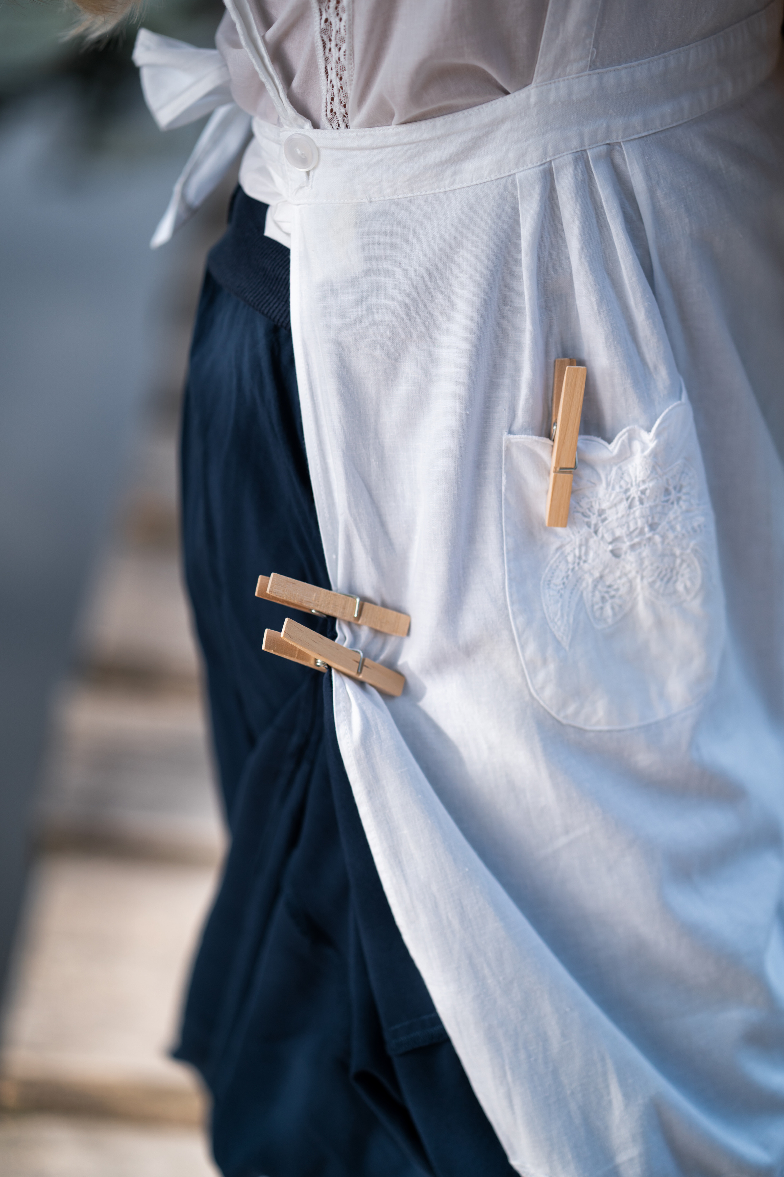 Laudry at the lake. Family, Lifestyle and Portrait photograher in Trier, Germany