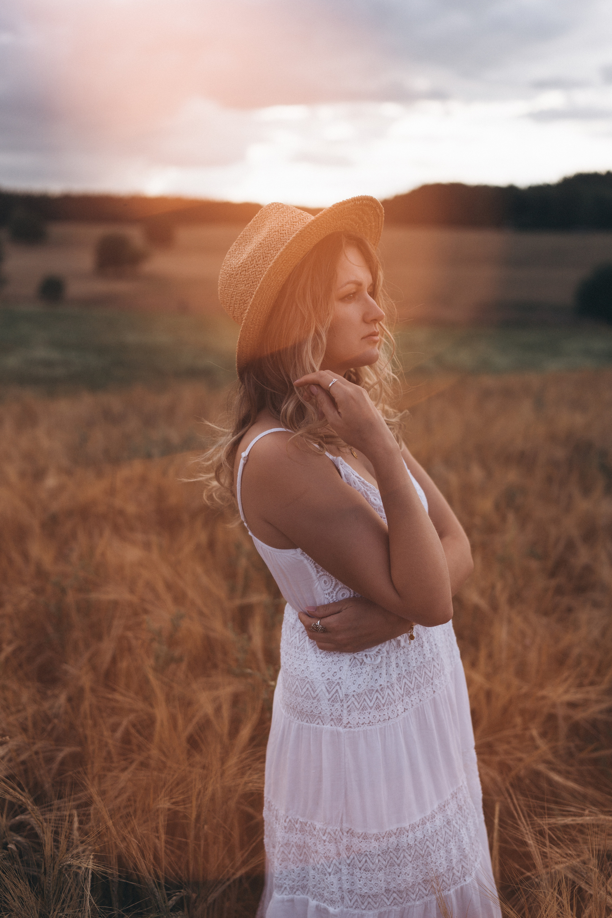 Portrait in the summer evening. Family, Lifestyle and Portrait photograher in Trier, Germany