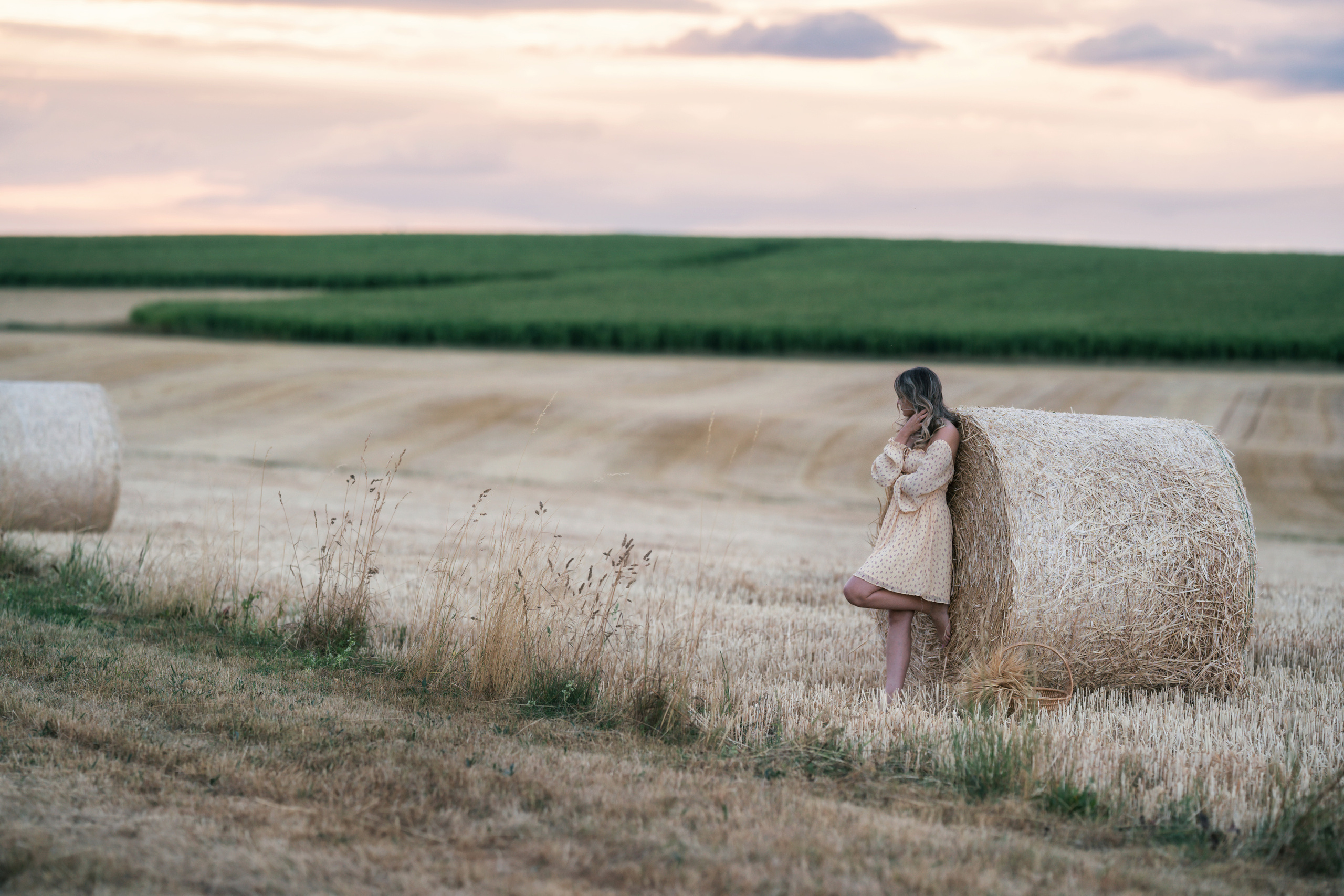 Portrait in the summer evening. Family, Lifestyle and Portrait photograher in Trier, Germany