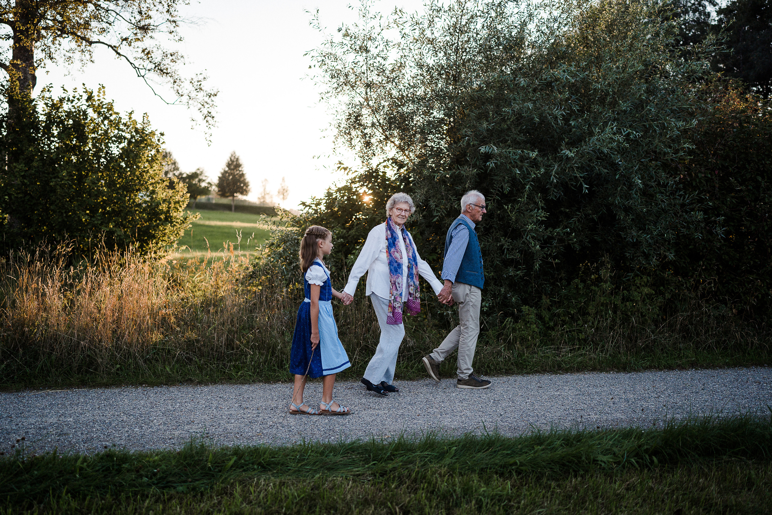 С бабушкой и дедушкой. Семейный, детский и женский фотограф в Германии, Трире