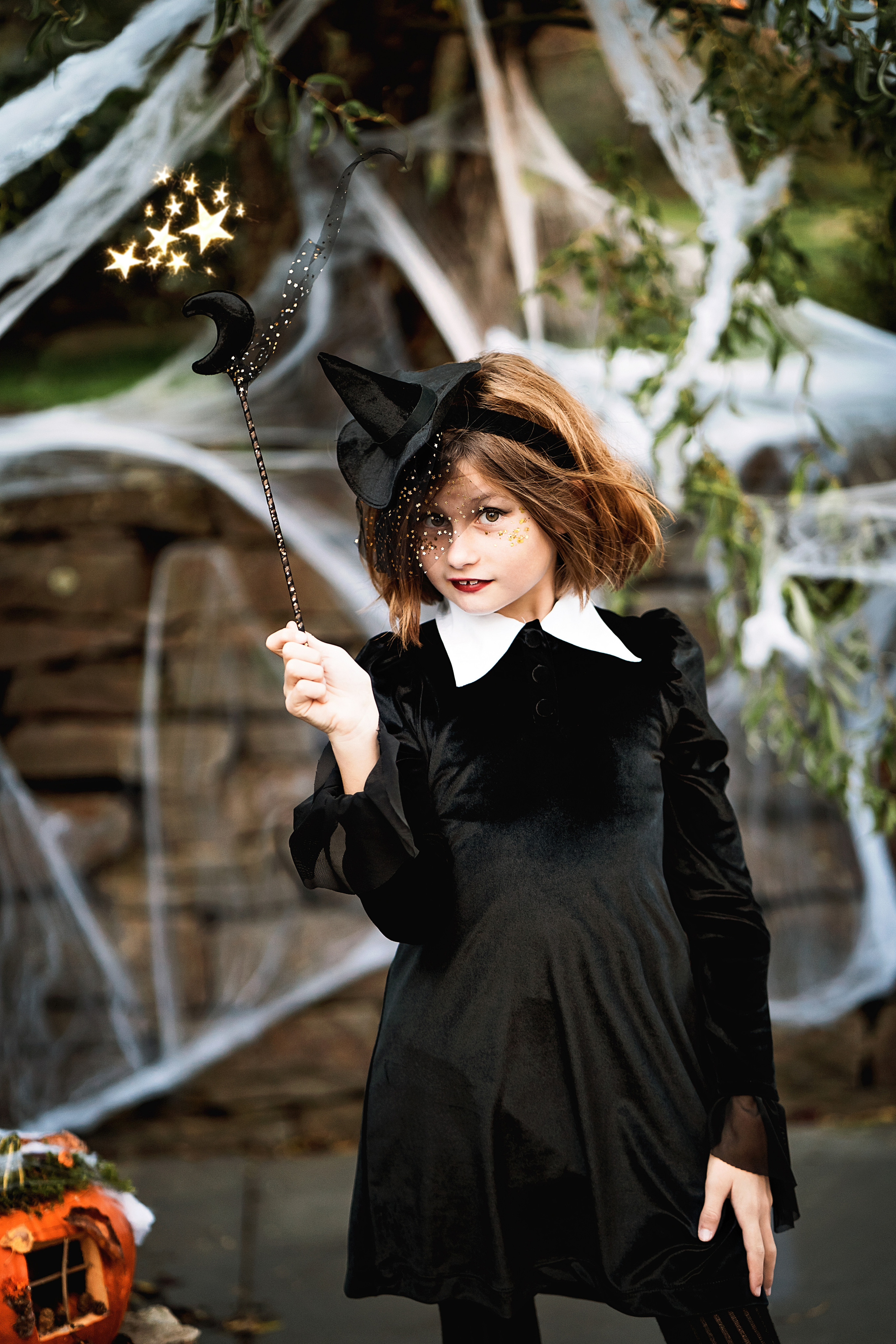 Halloween witch. Family, Lifestyle and Portrait photograher in Trier, Germany