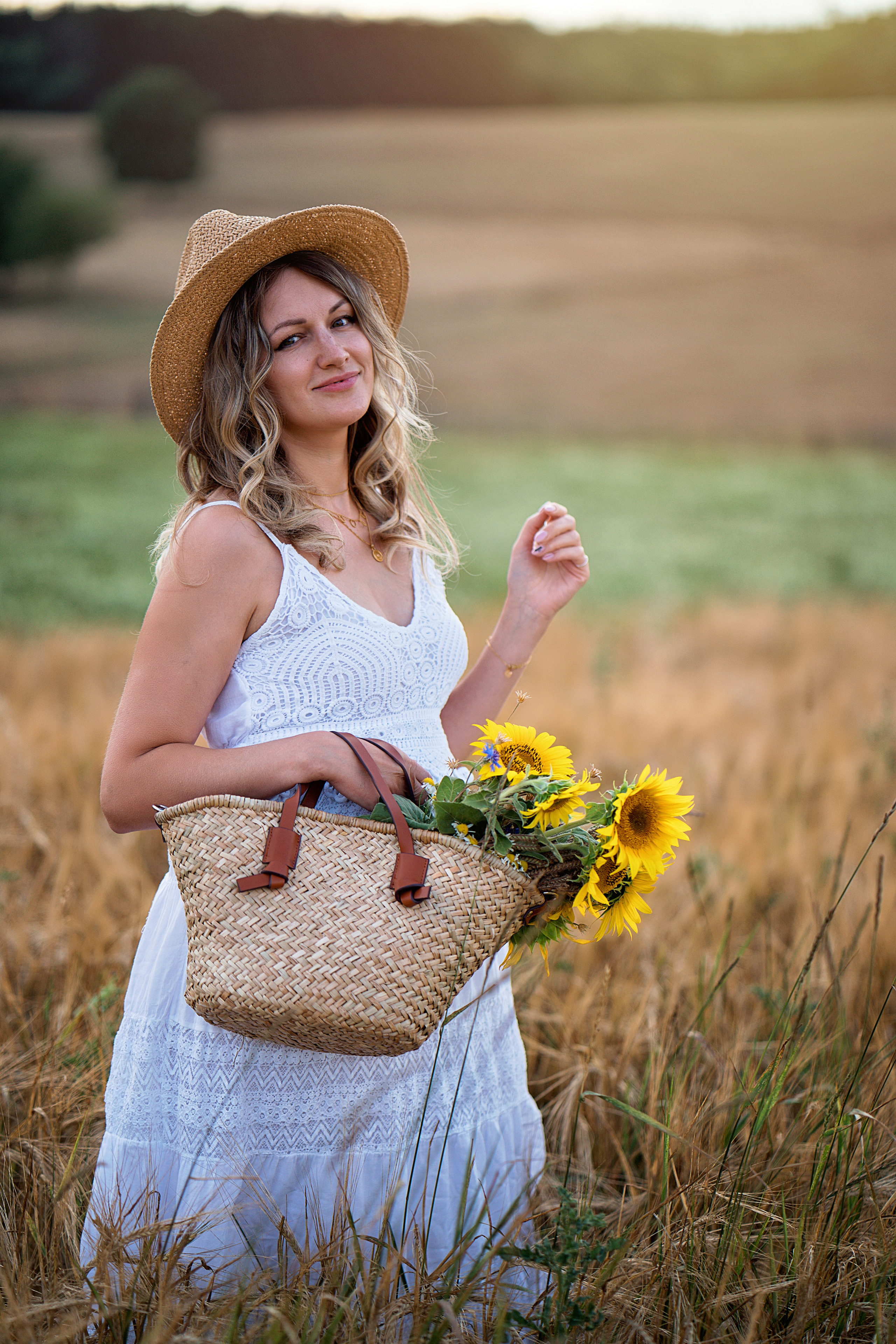 Portrait in the summer evening. Family, Lifestyle and Portrait photograher in Trier, Germany