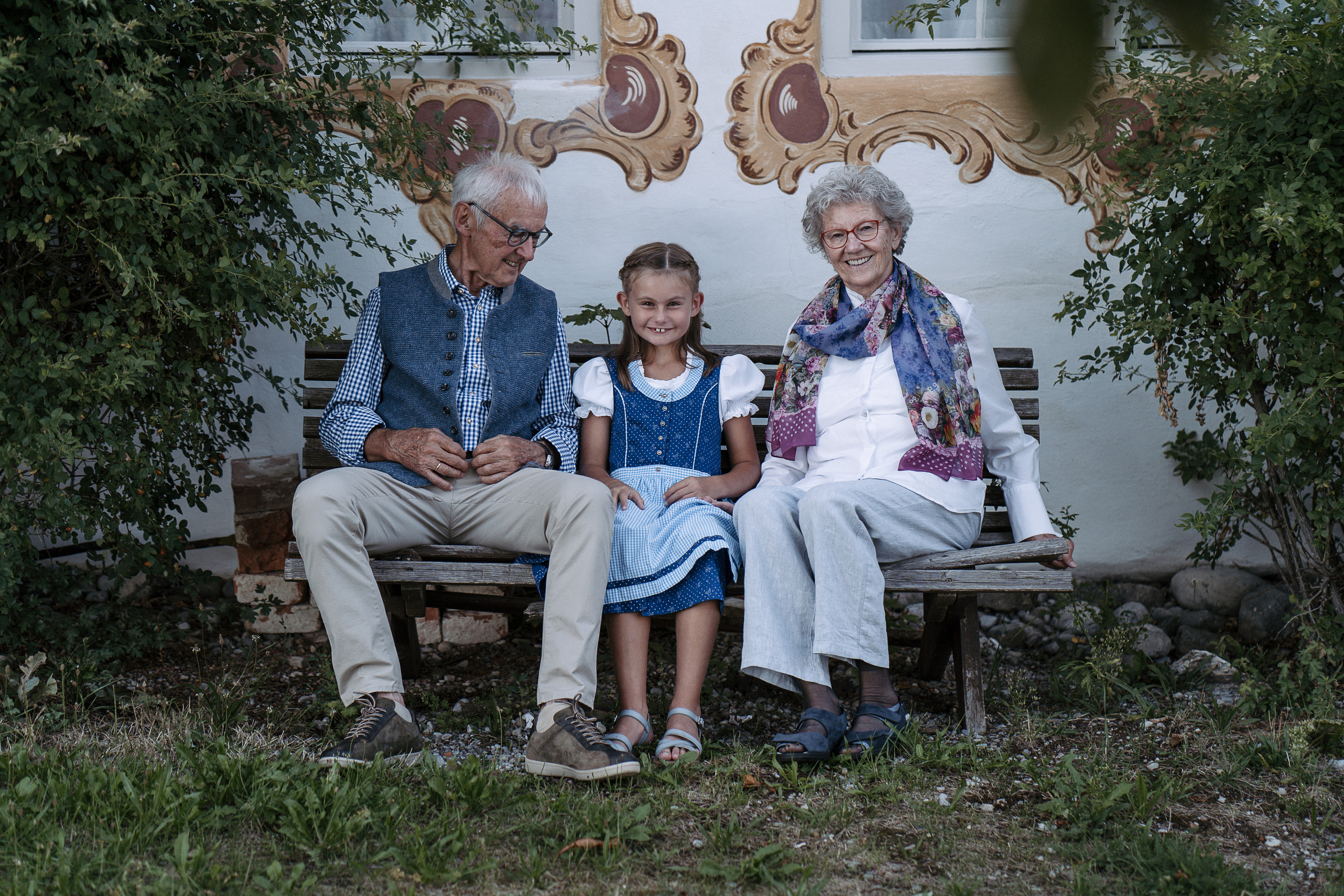 С бабушкой и дедушкой. Семейный, детский и женский фотограф в Германии, Трире