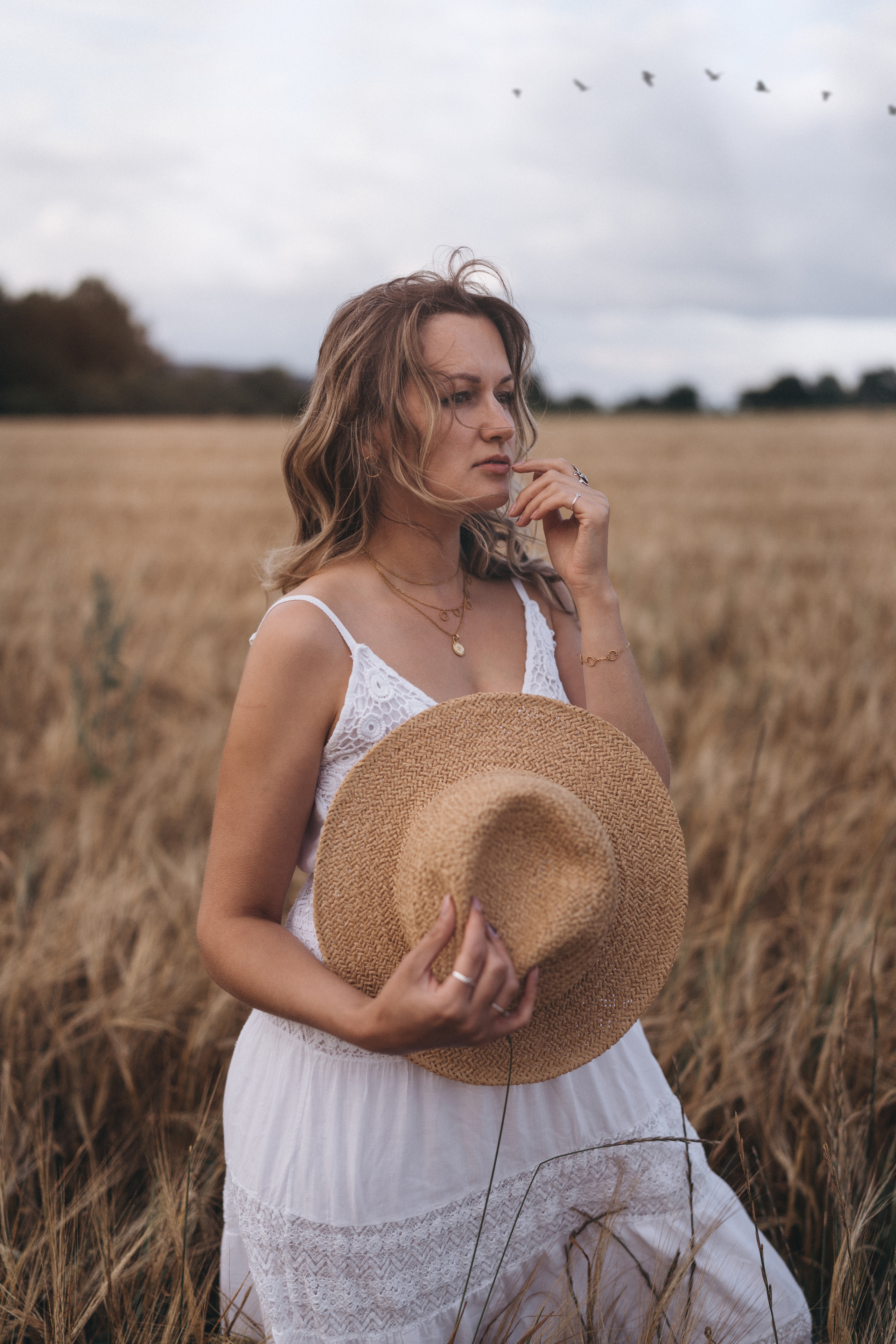 Portrait in the summer evening. Family, Lifestyle and Portrait photograher in Trier, Germany
