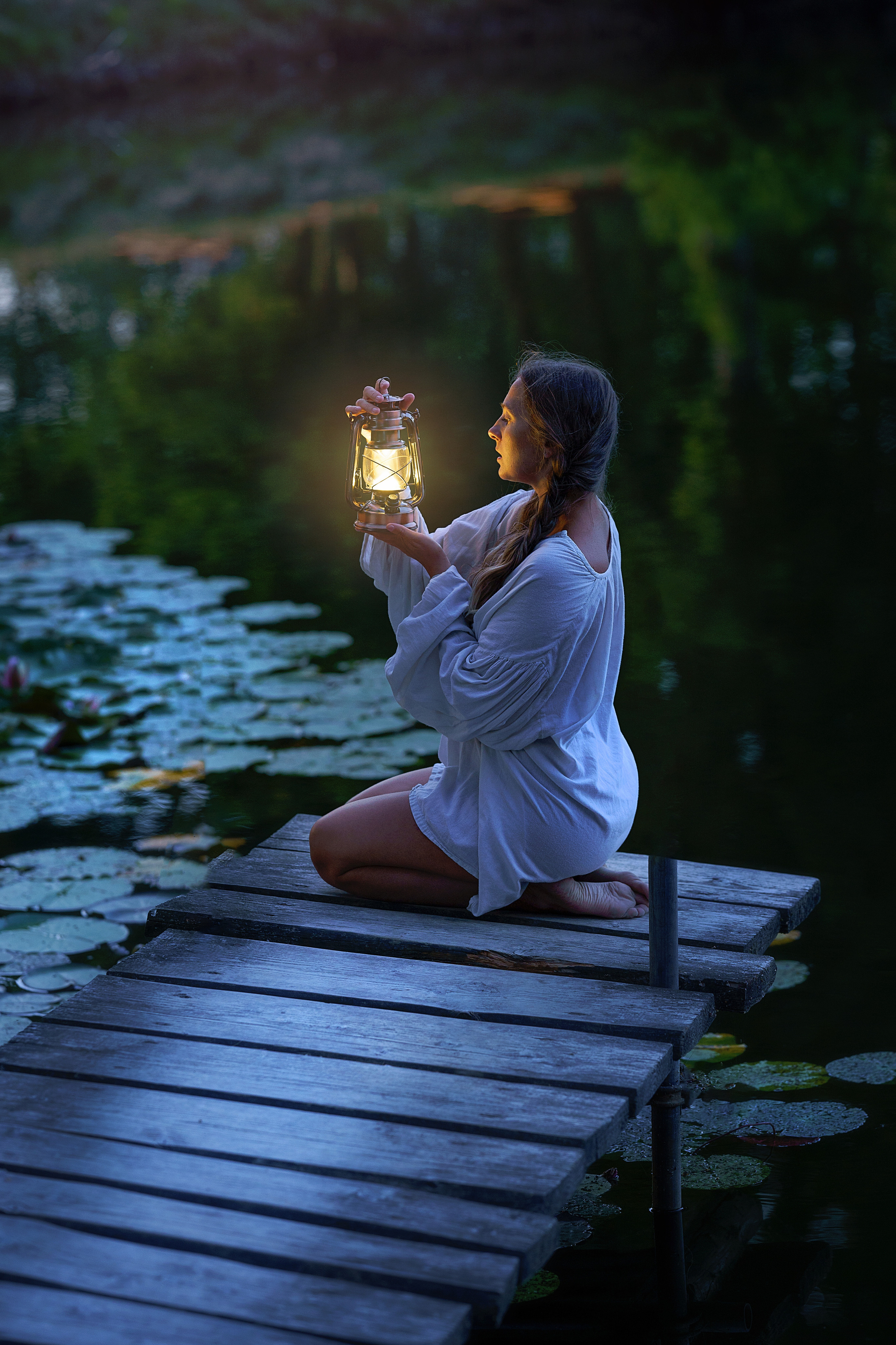 Laudry at the lake. Family, Lifestyle and Portrait photograher in Trier, Germany