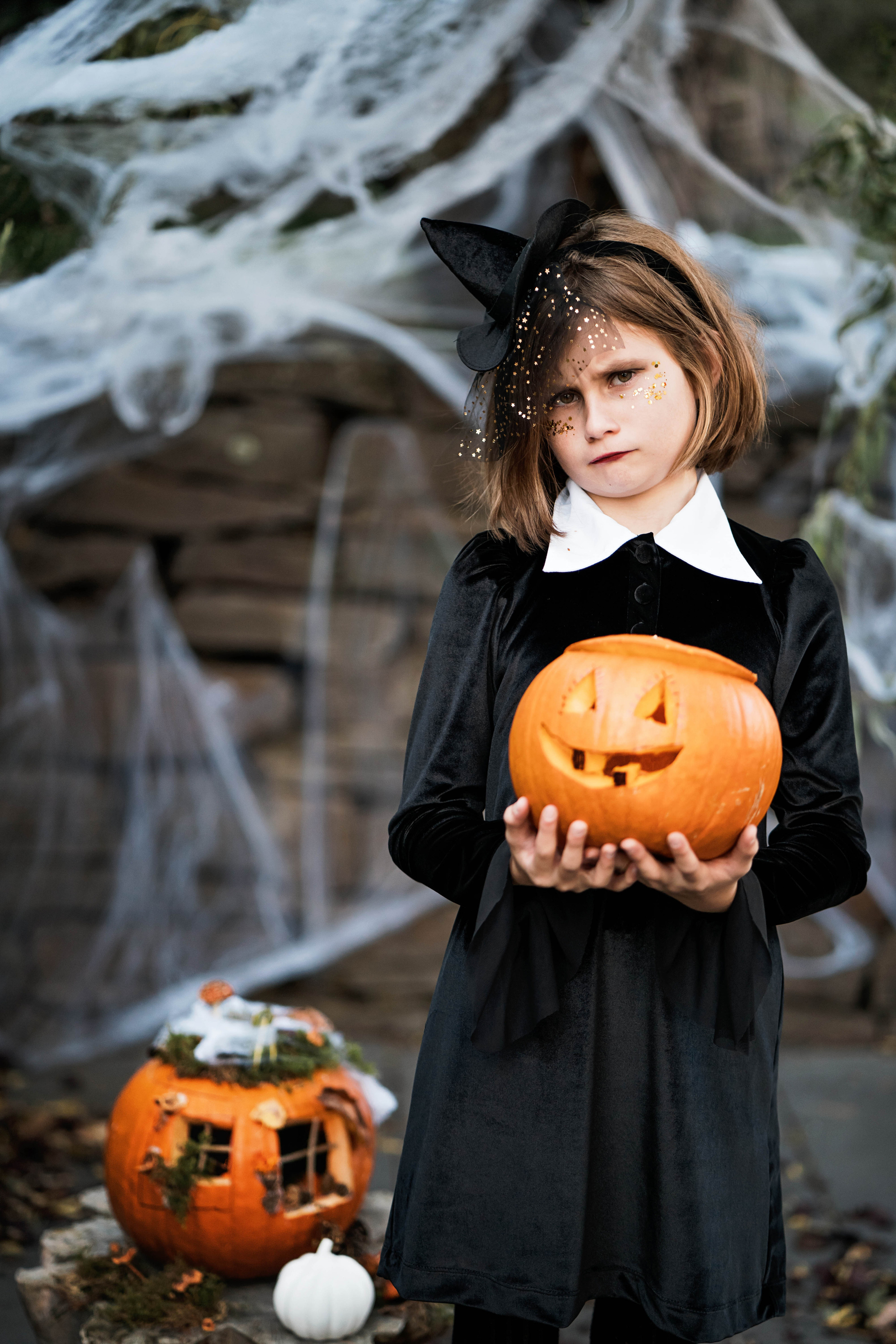 Halloween witch. Family, Lifestyle and Portrait photograher in Trier, Germany