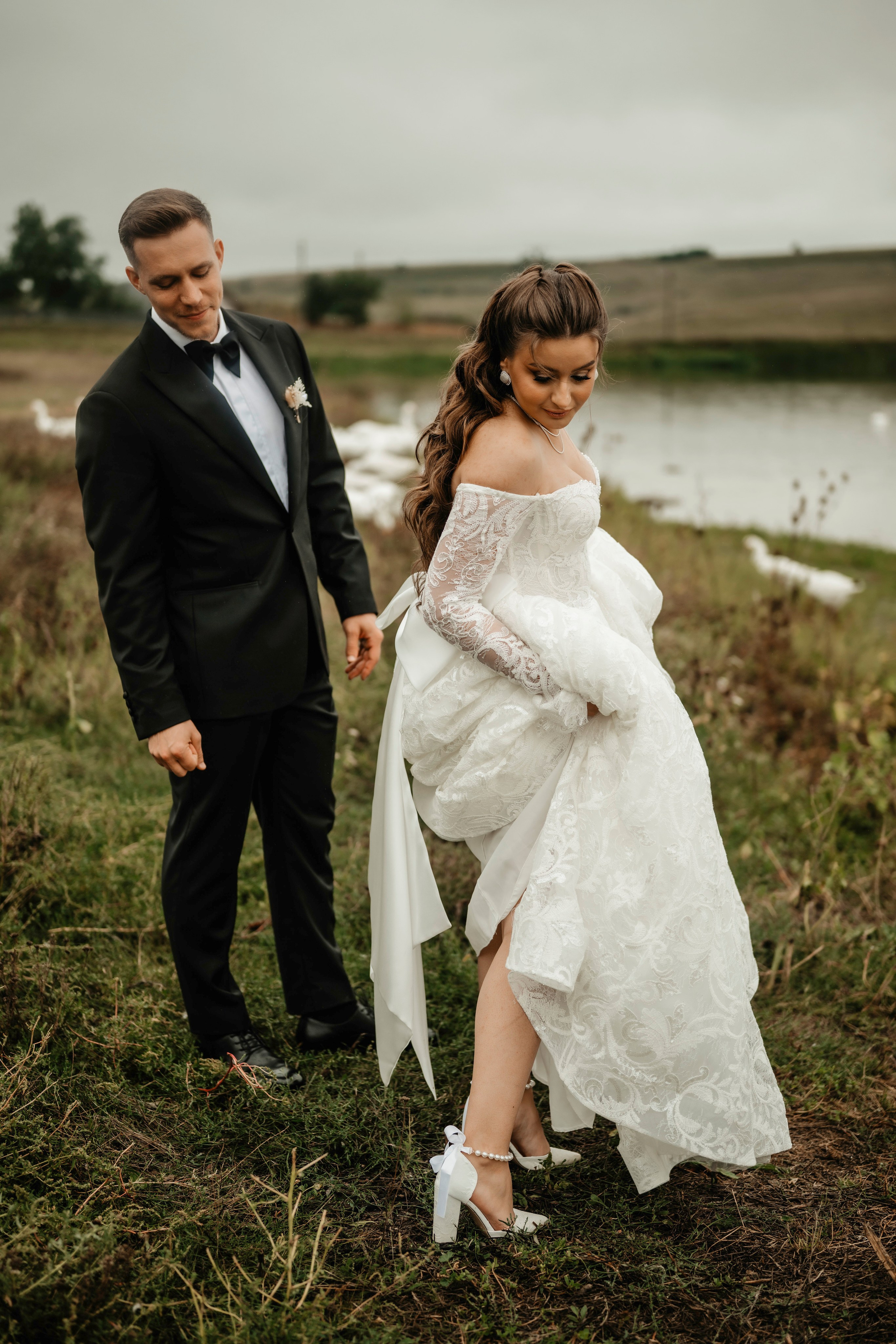 🤎 E l i s a & O v i d i u — Wedding Day Preview. Wedding & Family Photographer