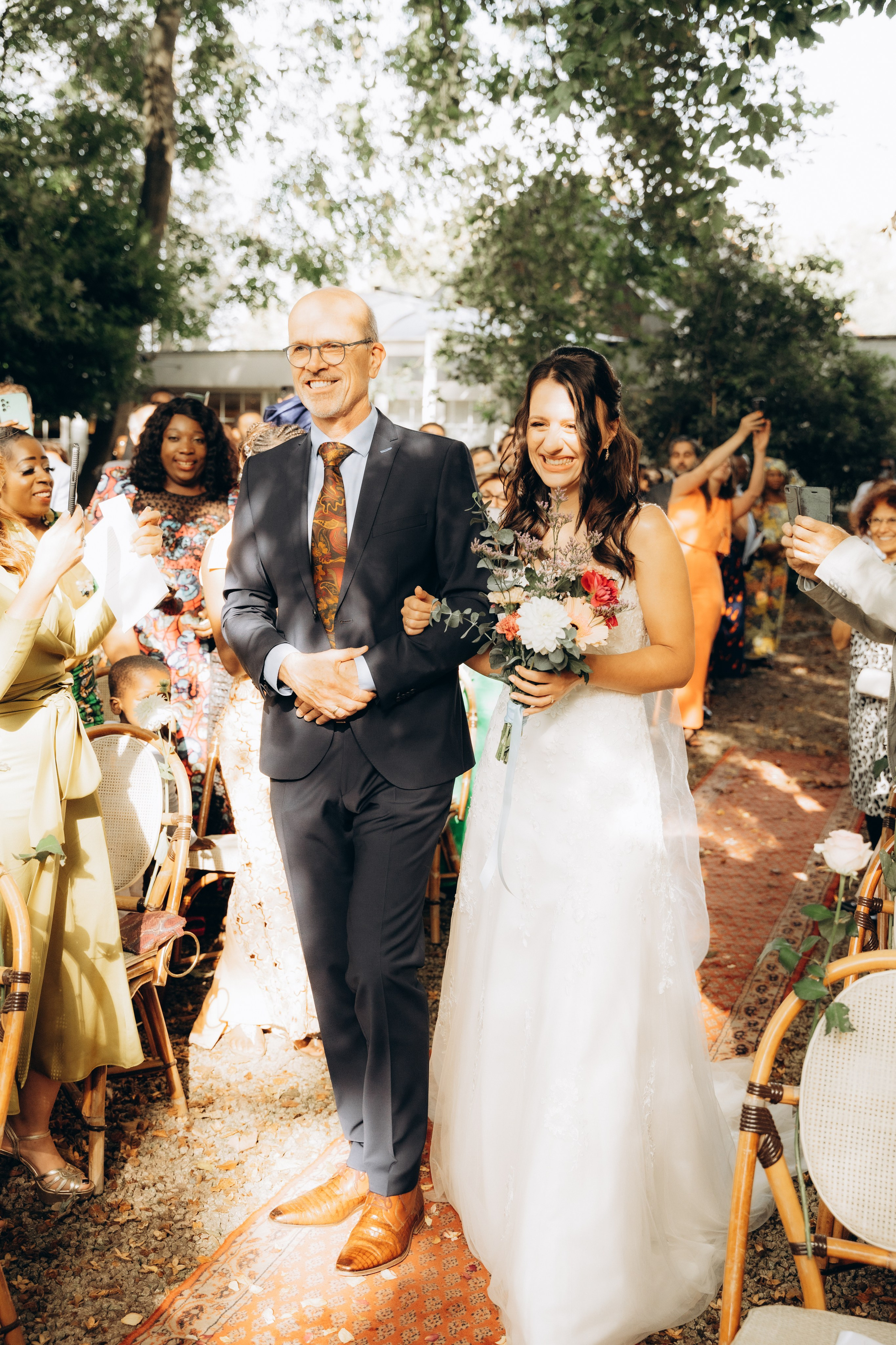 Anisa & Yannick huwelijk in Gent. Little Birdie – Jouw familie- en huwelijksfotograaf in België en daarbuiten