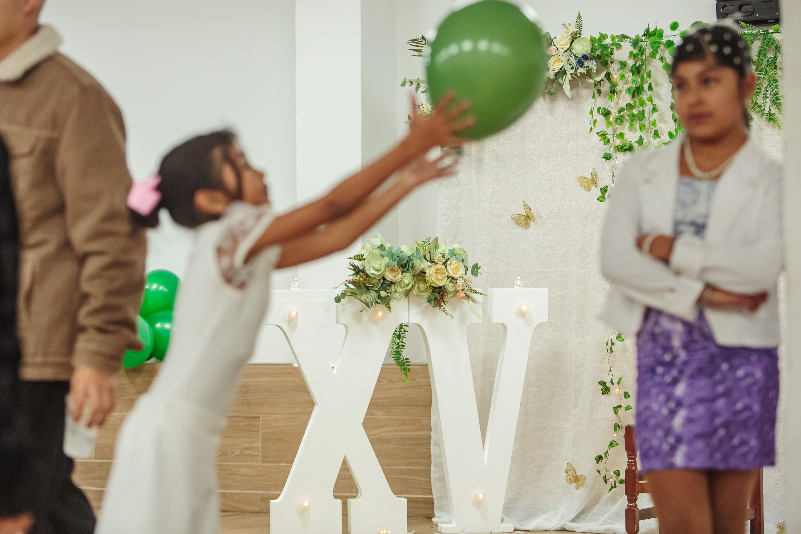 Quinceria | Danna. Fotógrafo de retrato, familia y reportajes en Valencia | España | Europa Vitalii Lumier