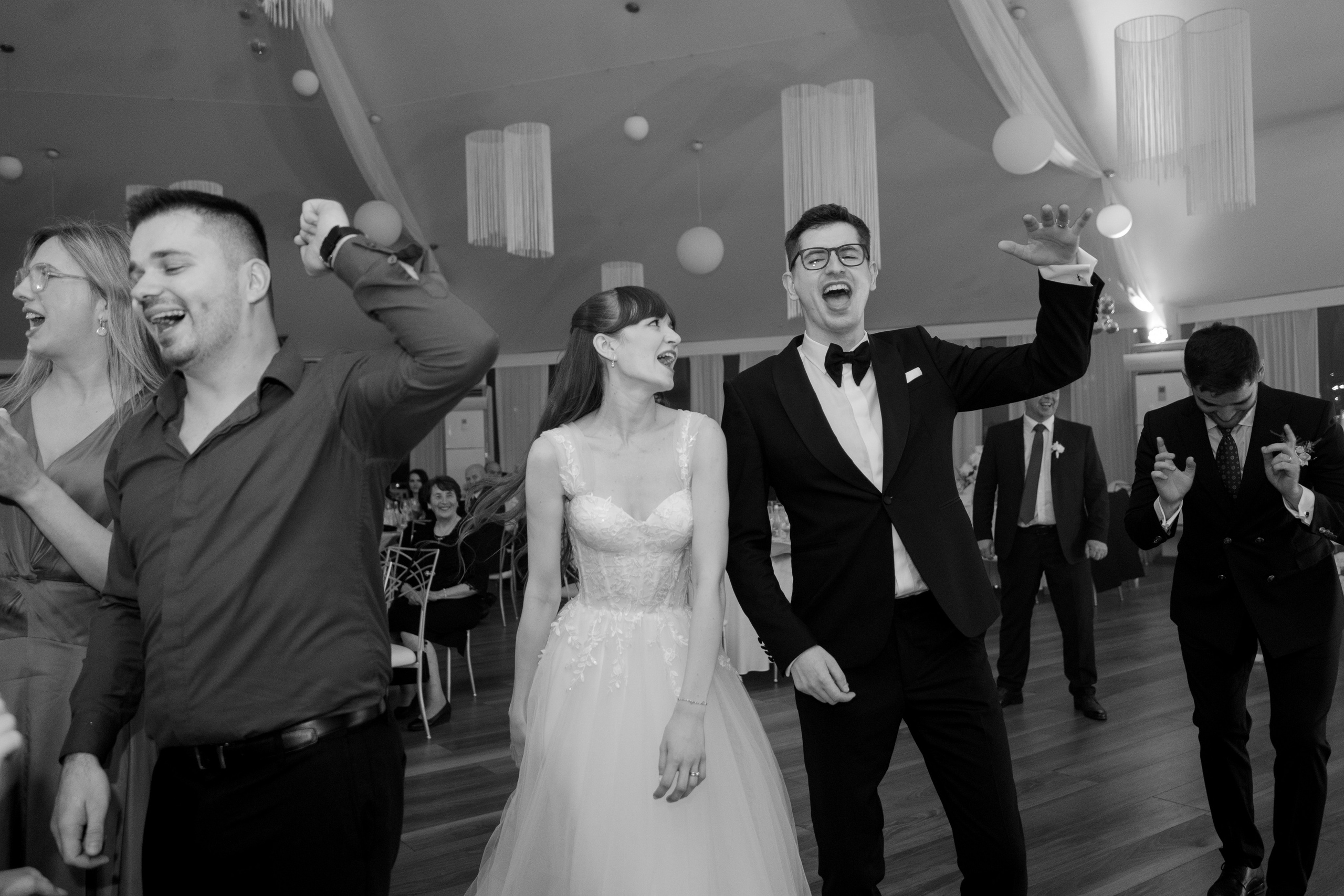 Raluca + Marius | Wedding day. Proud Vision Weddings | Wedding Photography & Film — Servicii profesionale Foto Video Nunta Iasi