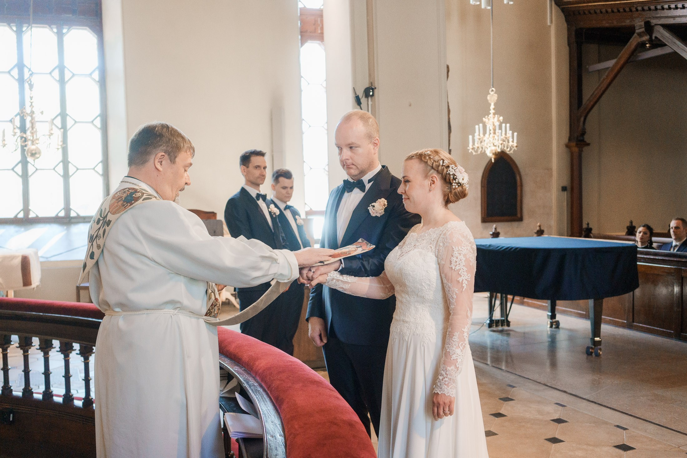 L&J, Pyhän Laurin kirkko/wanha Bäckby