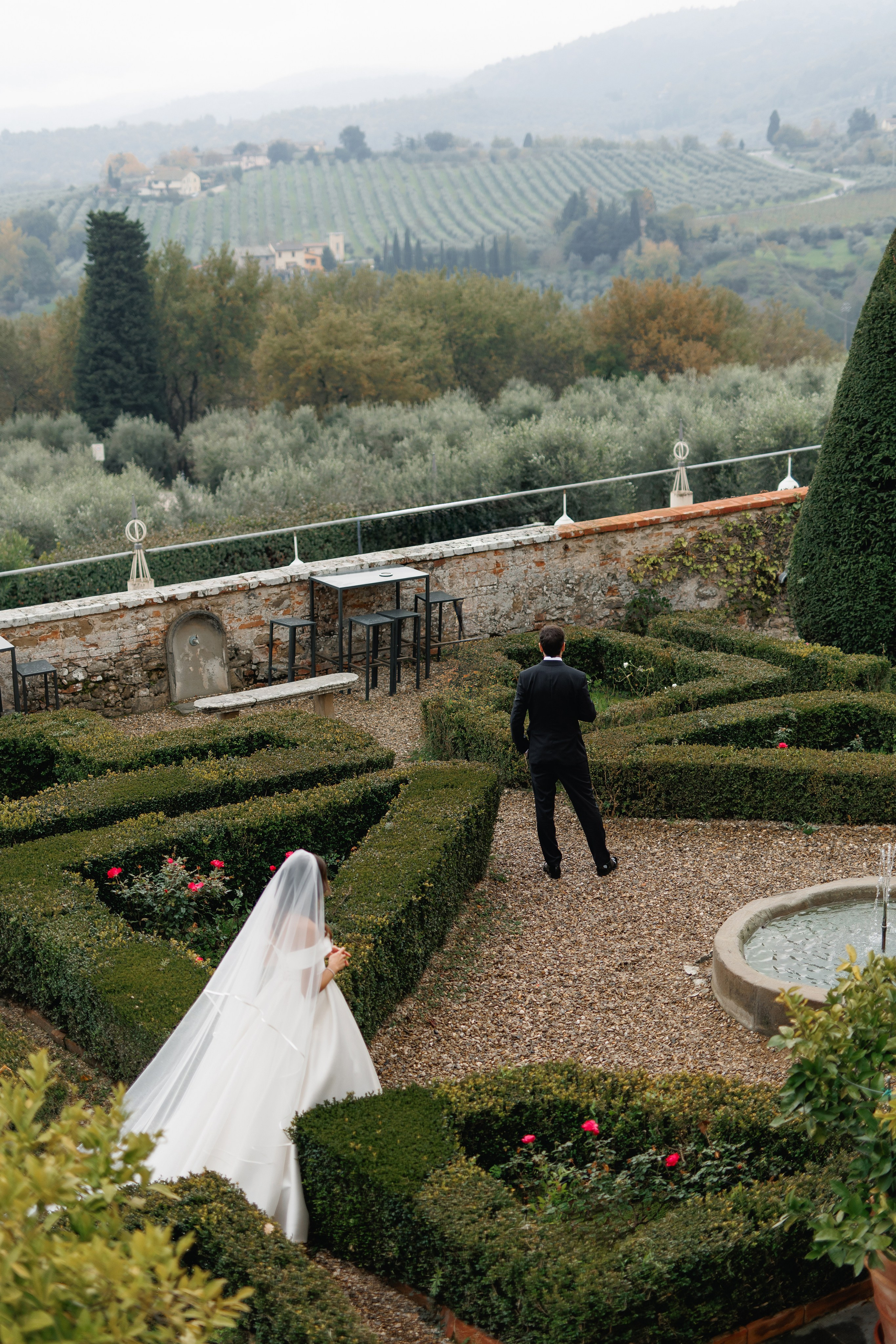 Wedding Photographer Rome Tuscany Como Sicily Puglia Amalfy Italy- Oksana Savenchuk