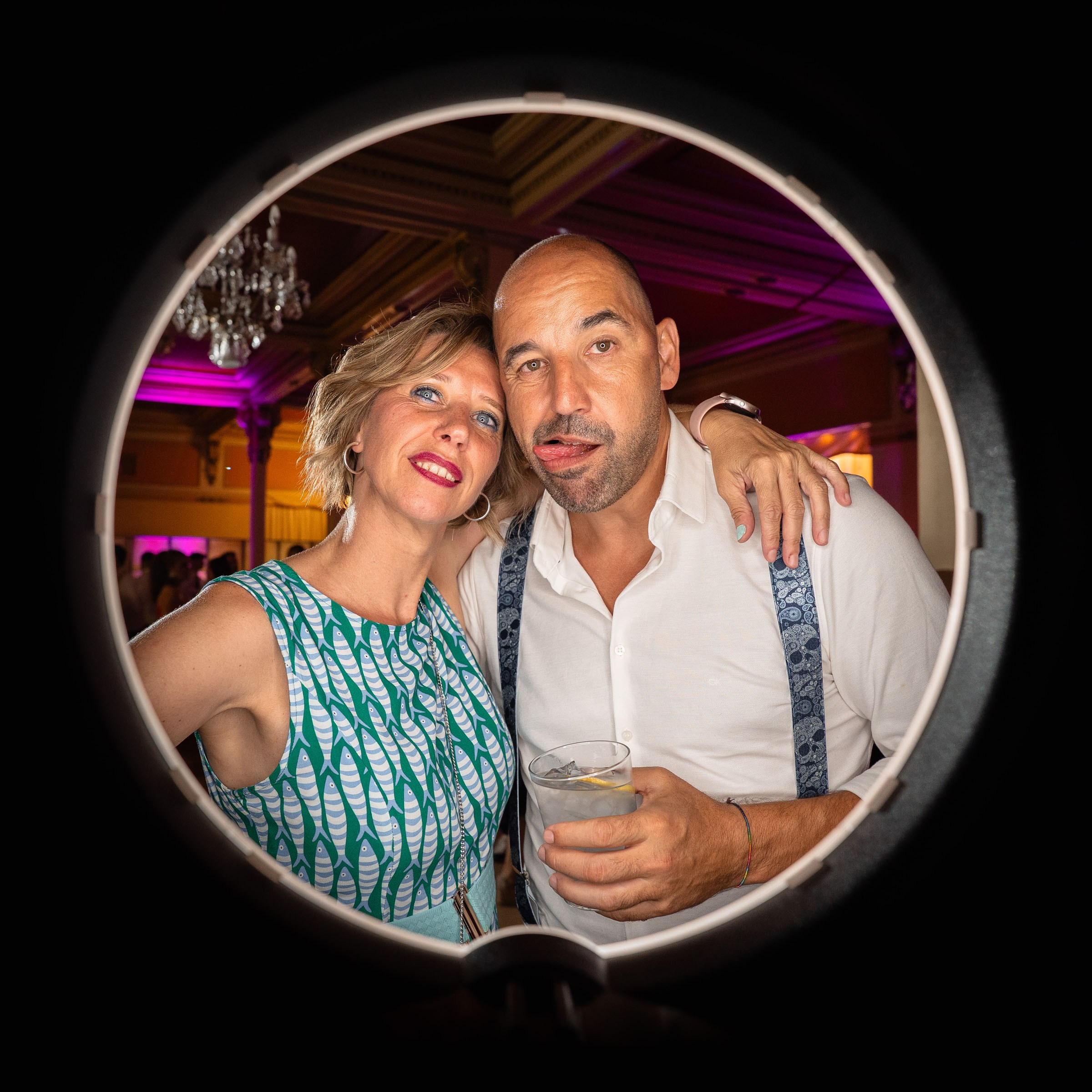 Photocircle y fotos de boda de Andrea y Jose en el Casino de Huesca. PIXLOVE - Fotógrafos de bodas Huesca Pirineos Zaragoza