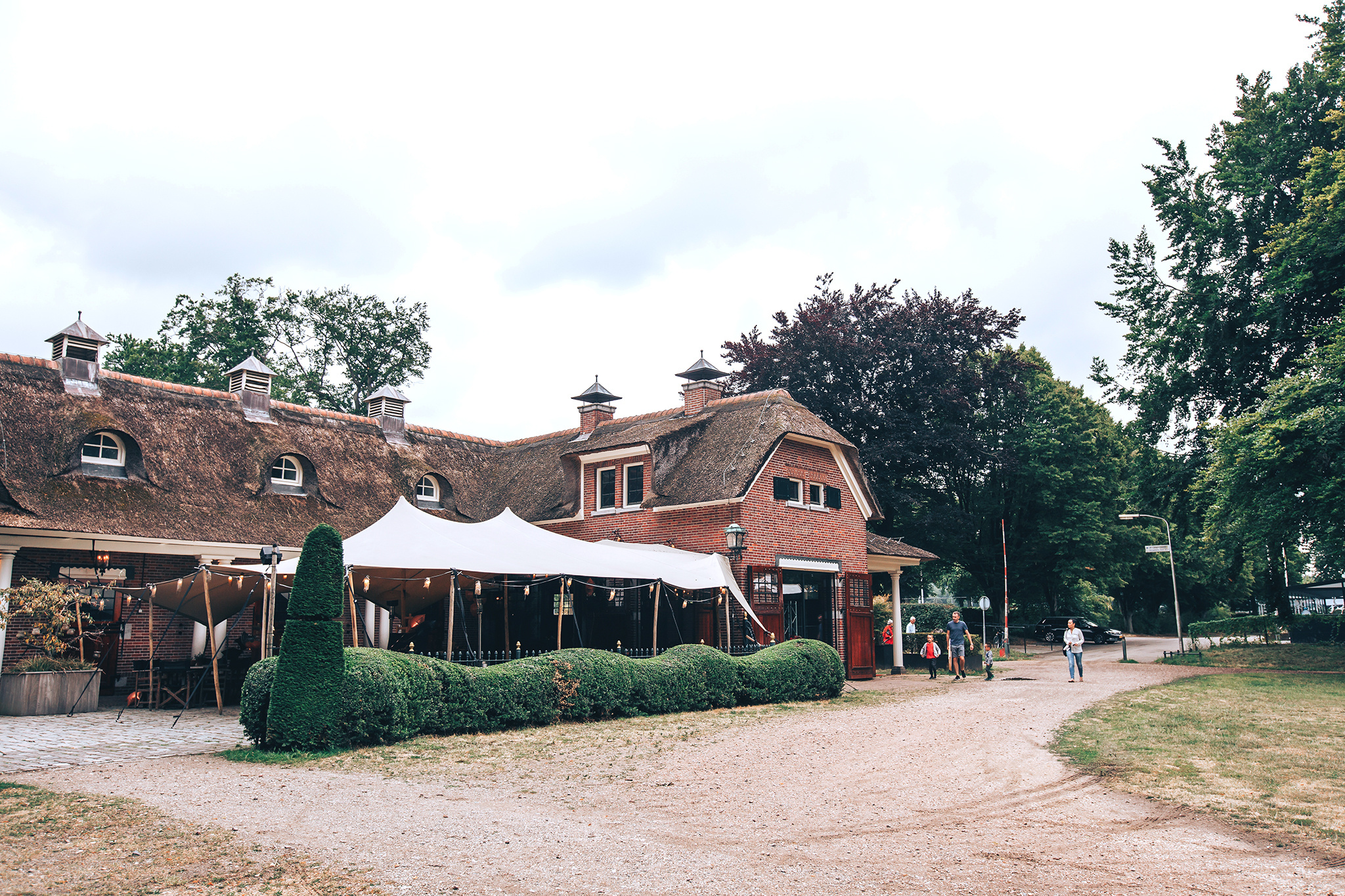 12.5 years of HAPPINESS. Amina Gunenc - bruiloft- en familie fotograaf in Nederland