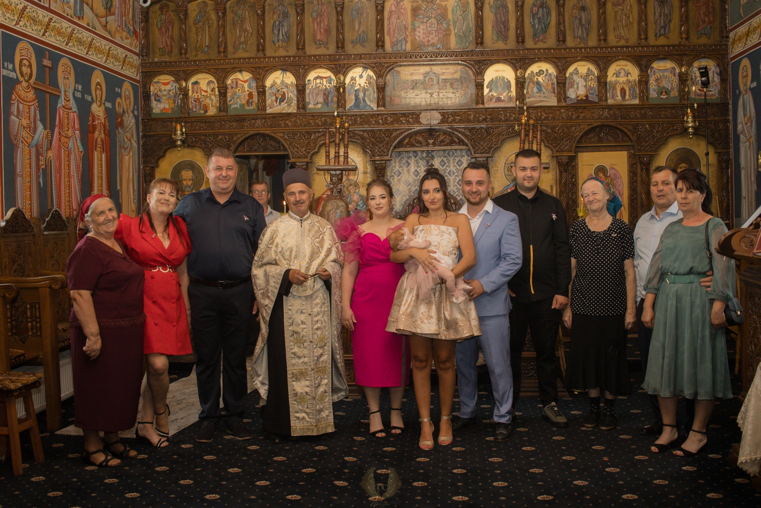 Eva Ioana. Fotograf si videograf — evenimente si studio