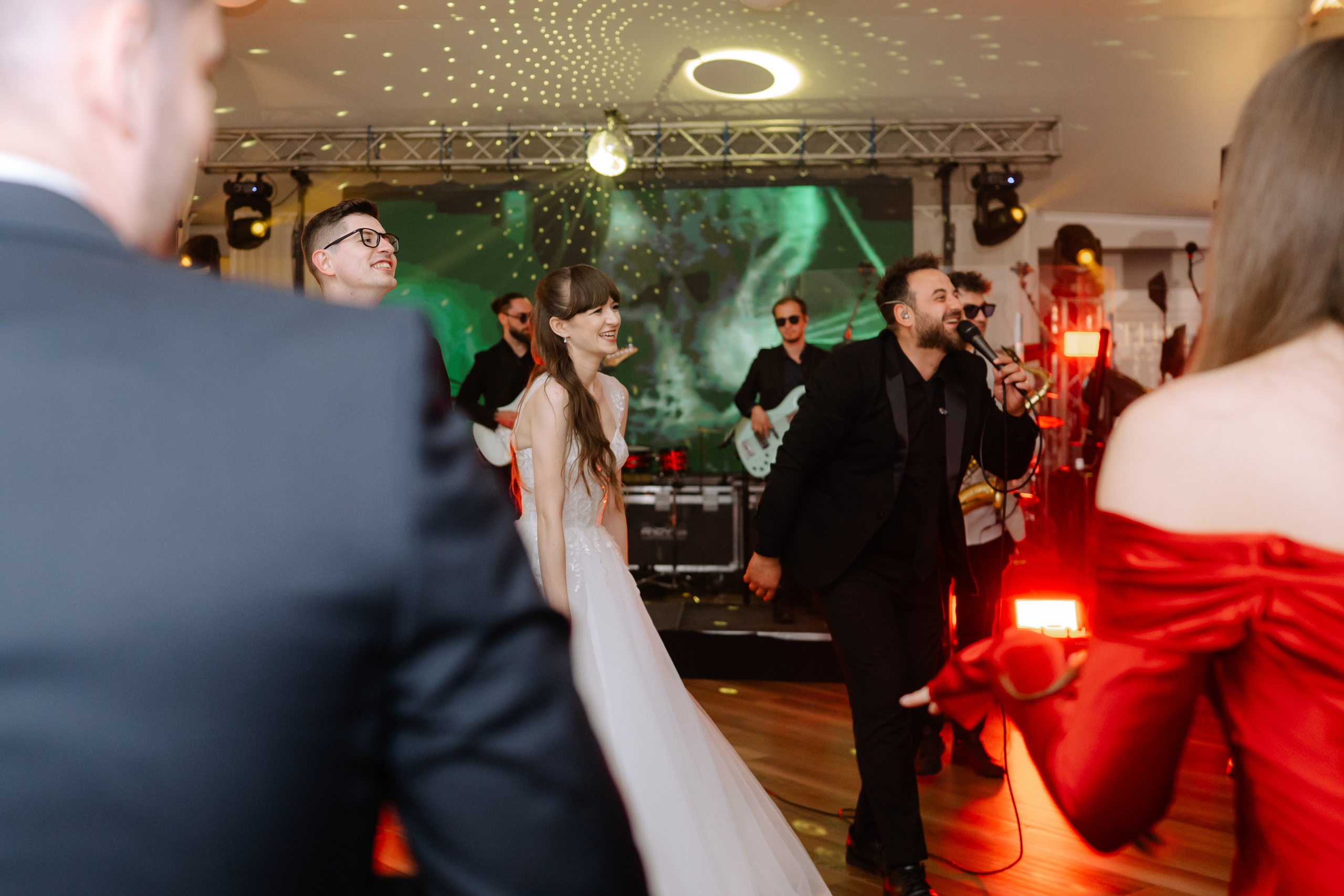 Raluca + Marius | Wedding day. Proud Vision Weddings | Wedding Photography & Film — Servicii profesionale Foto Video Nunta Iasi