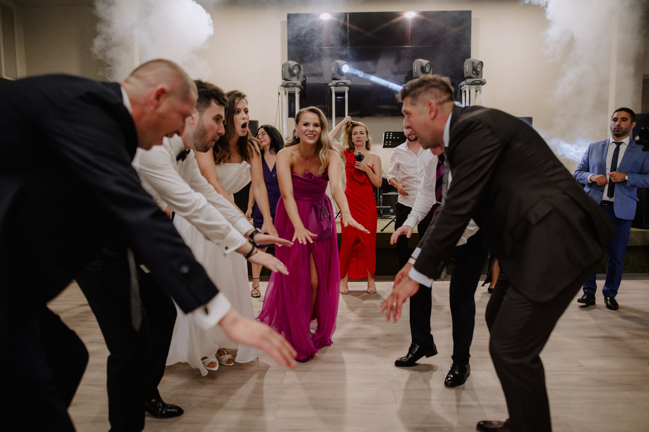 Servicii foto video profesionale pentru evenimentul tau. Proud Vision Weddings | Wedding Photography & Film — Servicii profesionale Foto Video Nunta Iasi