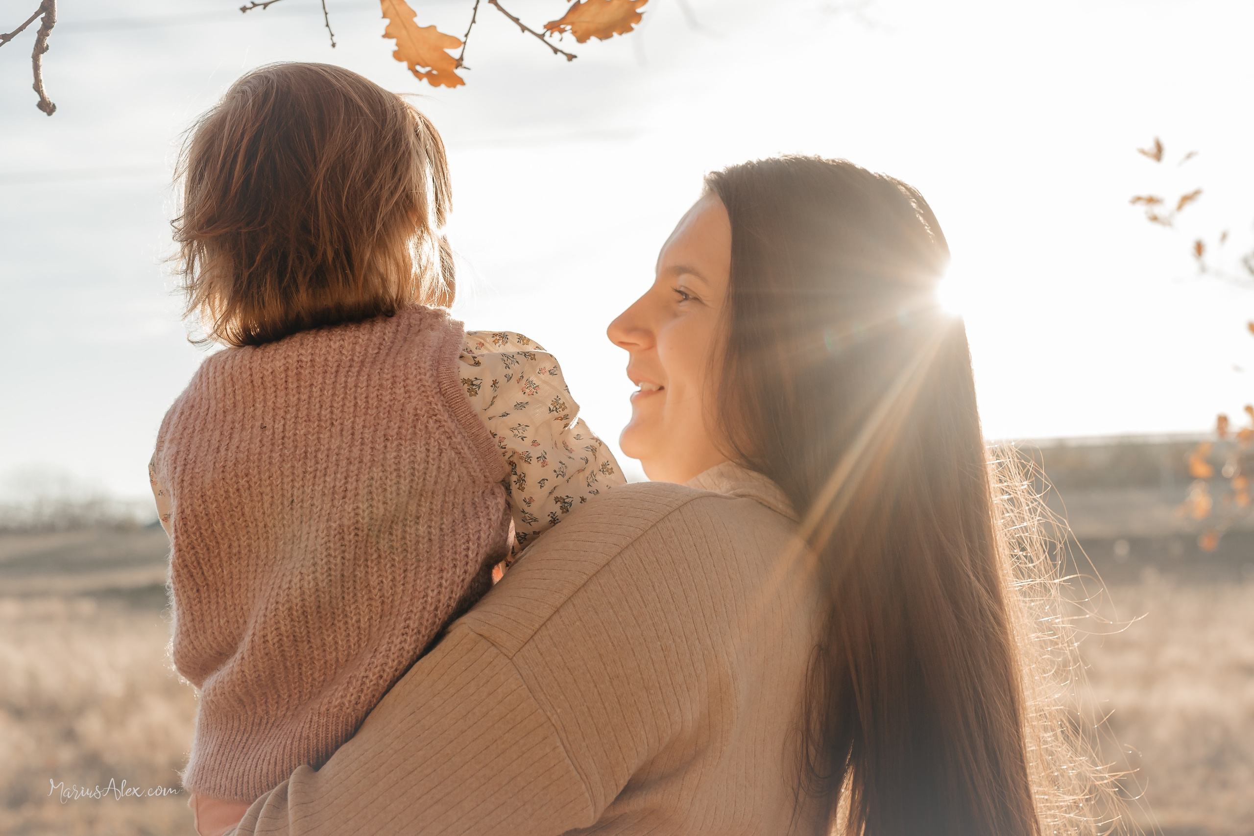 Sofia - Soare si frunze🍁🍁🍁. Marius Alex fotograf de eveniment si portret din Suceava