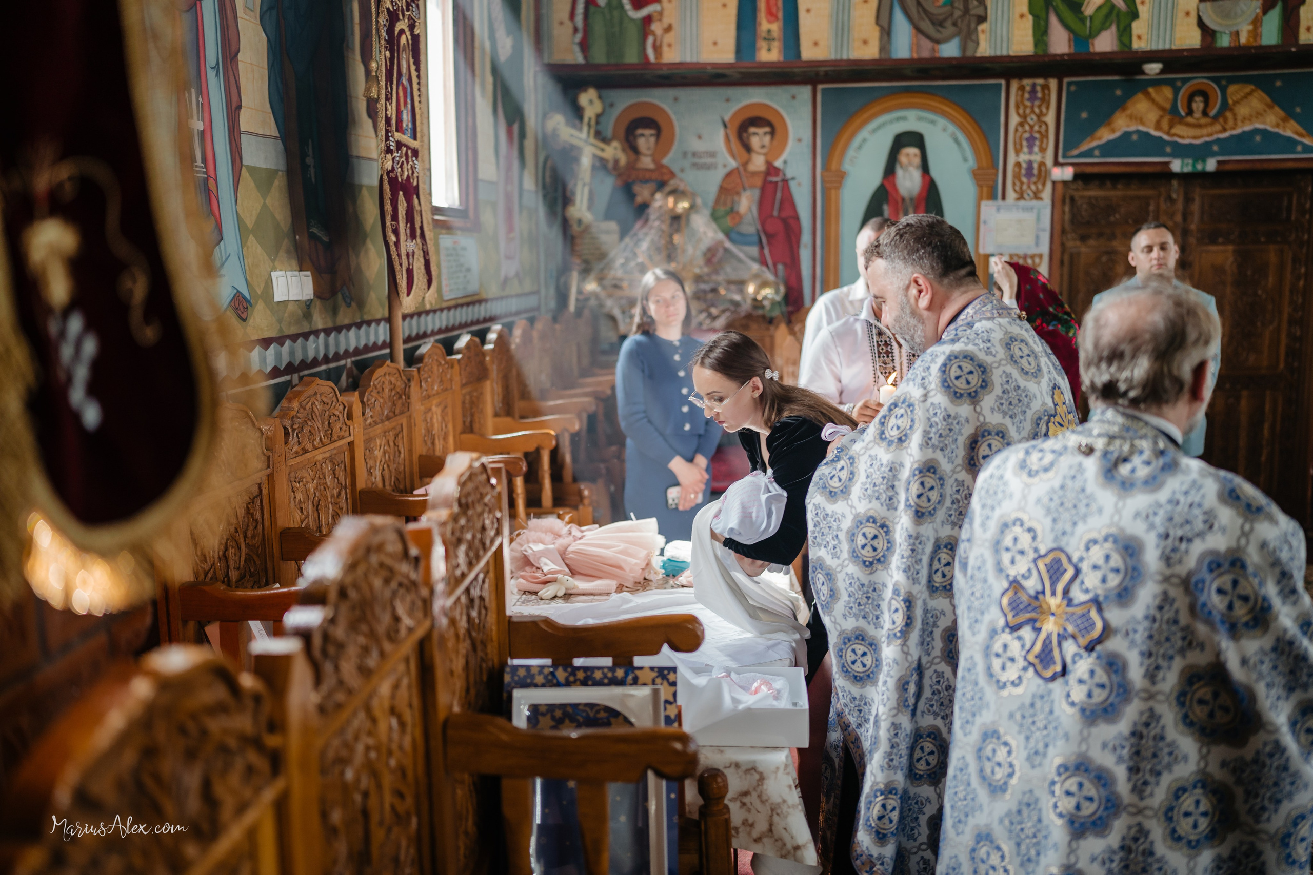 Botezul micutei Iasmina Antonia. Marius Alex fotograf de eveniment si portret din Suceava