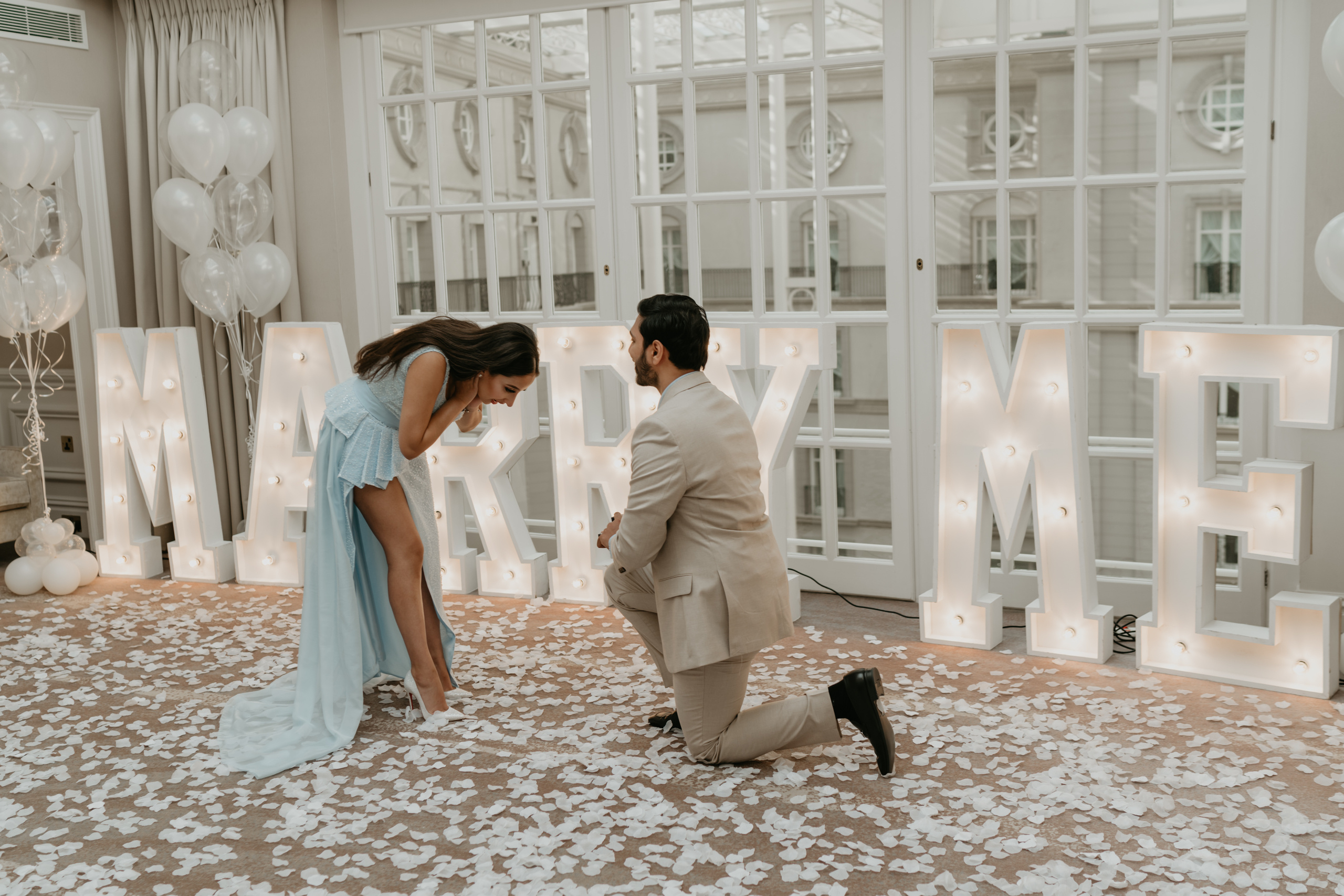 Proposal photo and video session in London. London Wedding Photographer|Natasha Ferreira