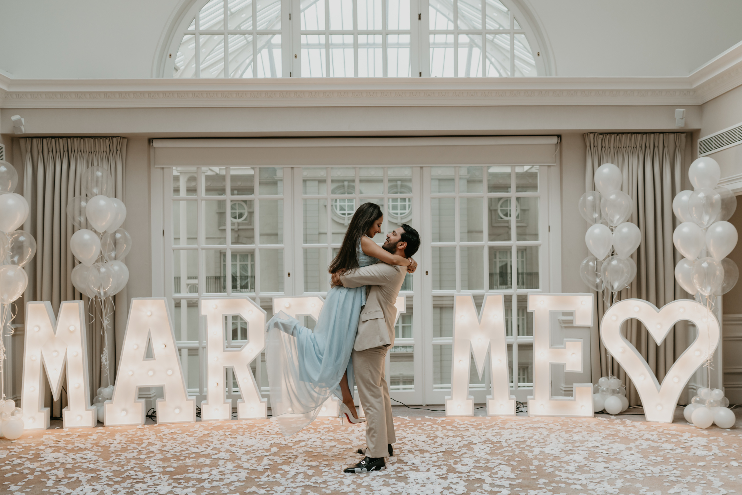 Proposal photo and video session in London. London Wedding Photographer|Natasha Ferreira