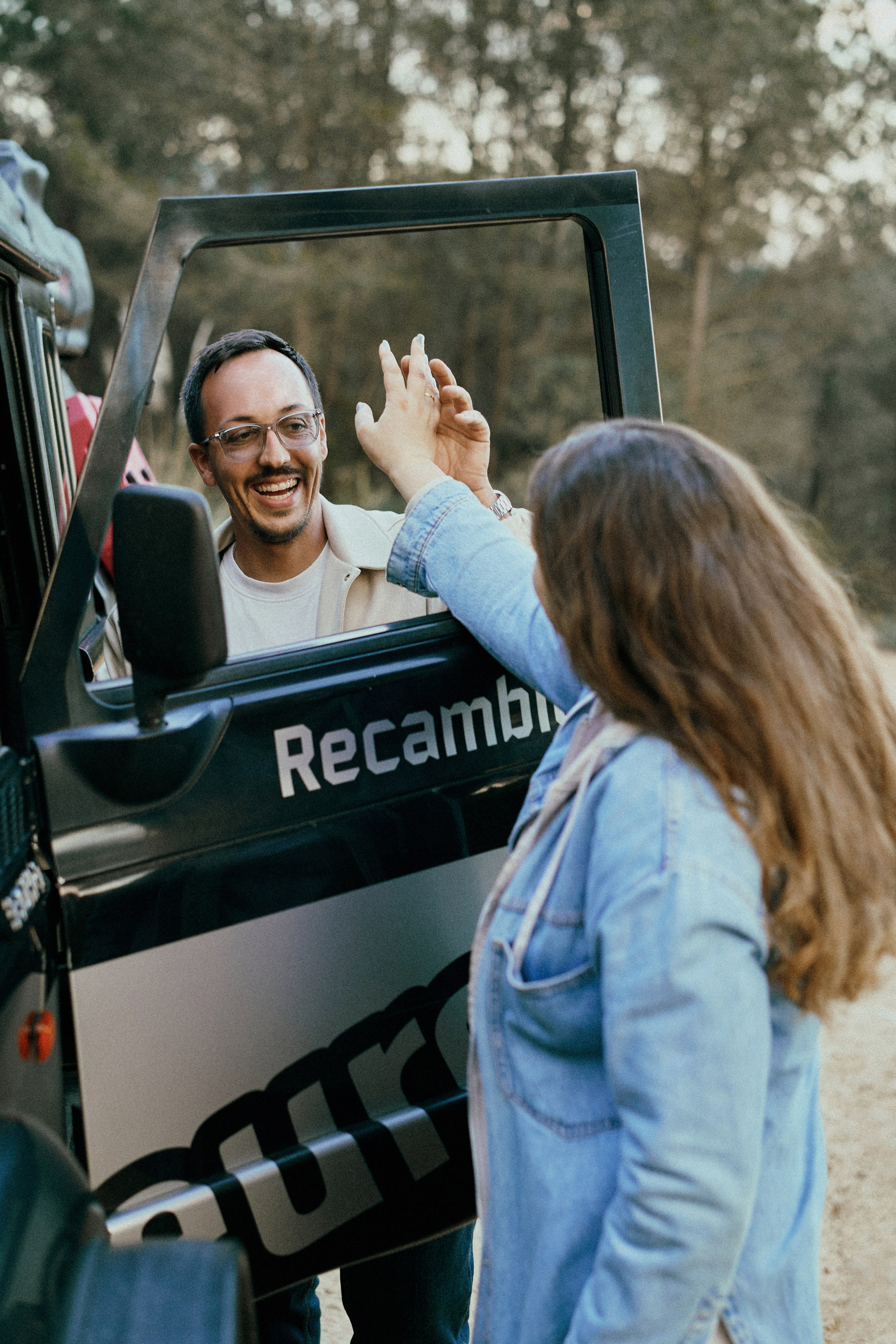 Луис и Лена. Машина. Фотограф в Барселоне Жанна Захарченко
