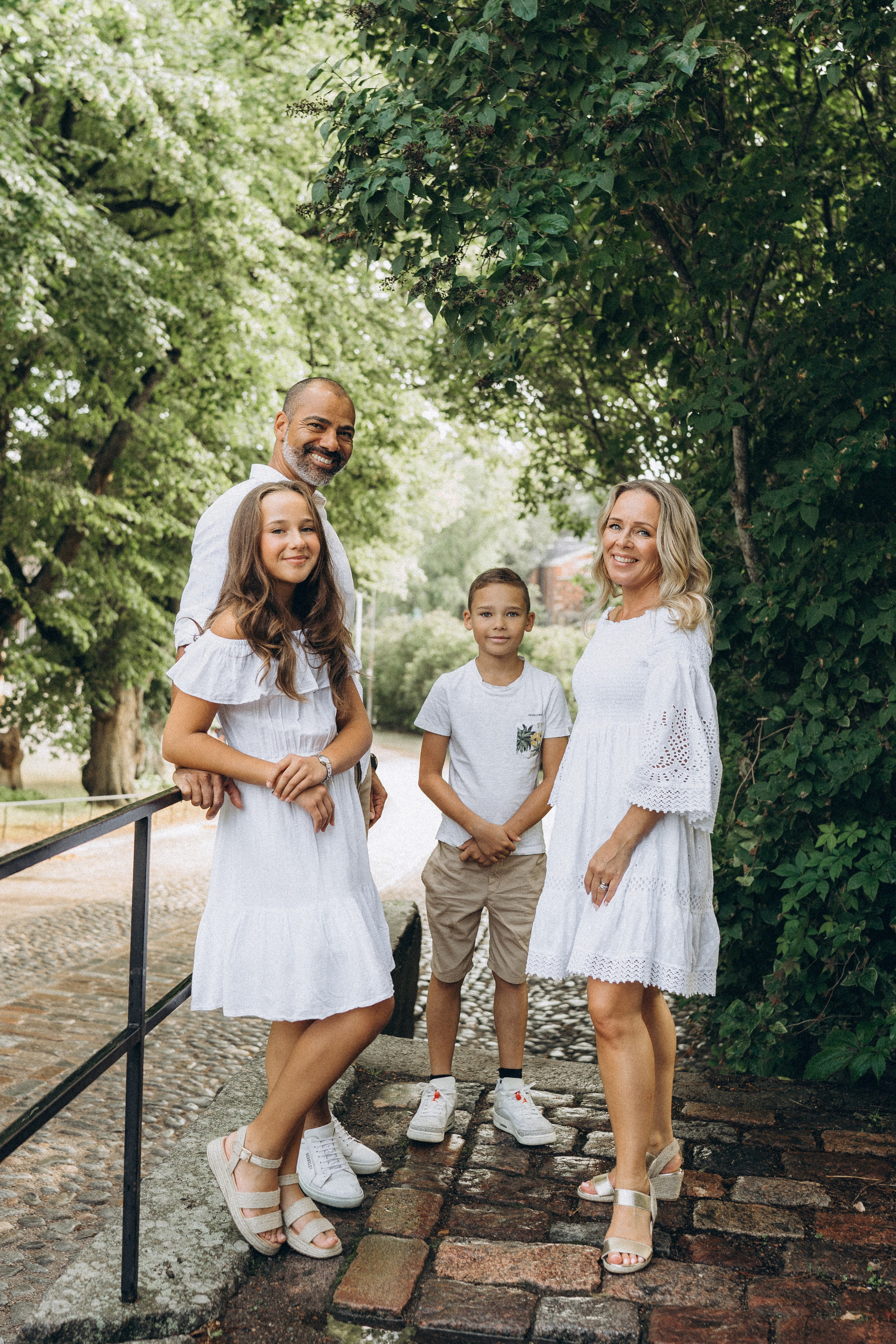 Suomenlinna. Wedding and portrait photographer in Helsinki Vickan O