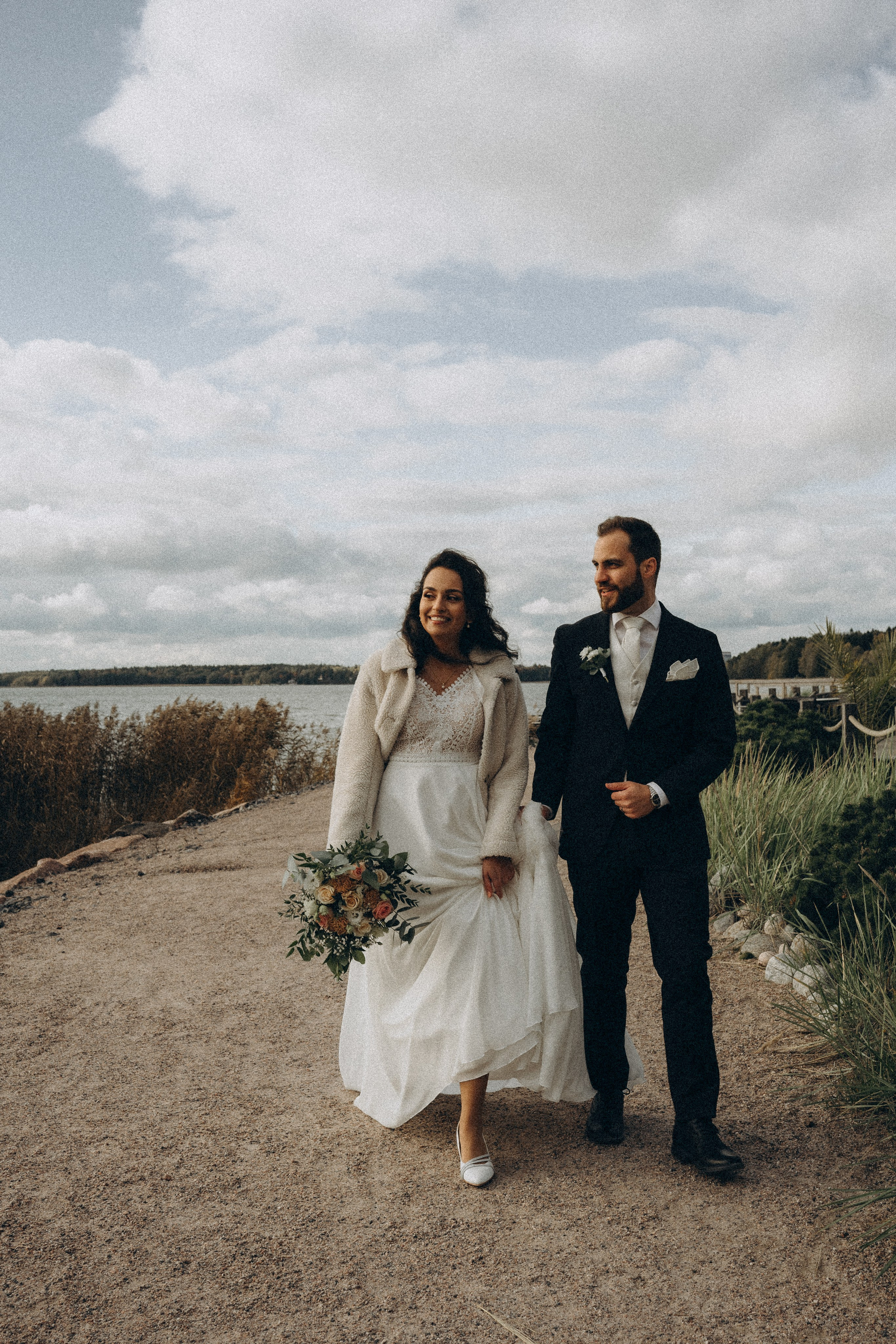 W&S. Wedding and portrait photographer in Helsinki Vickan O