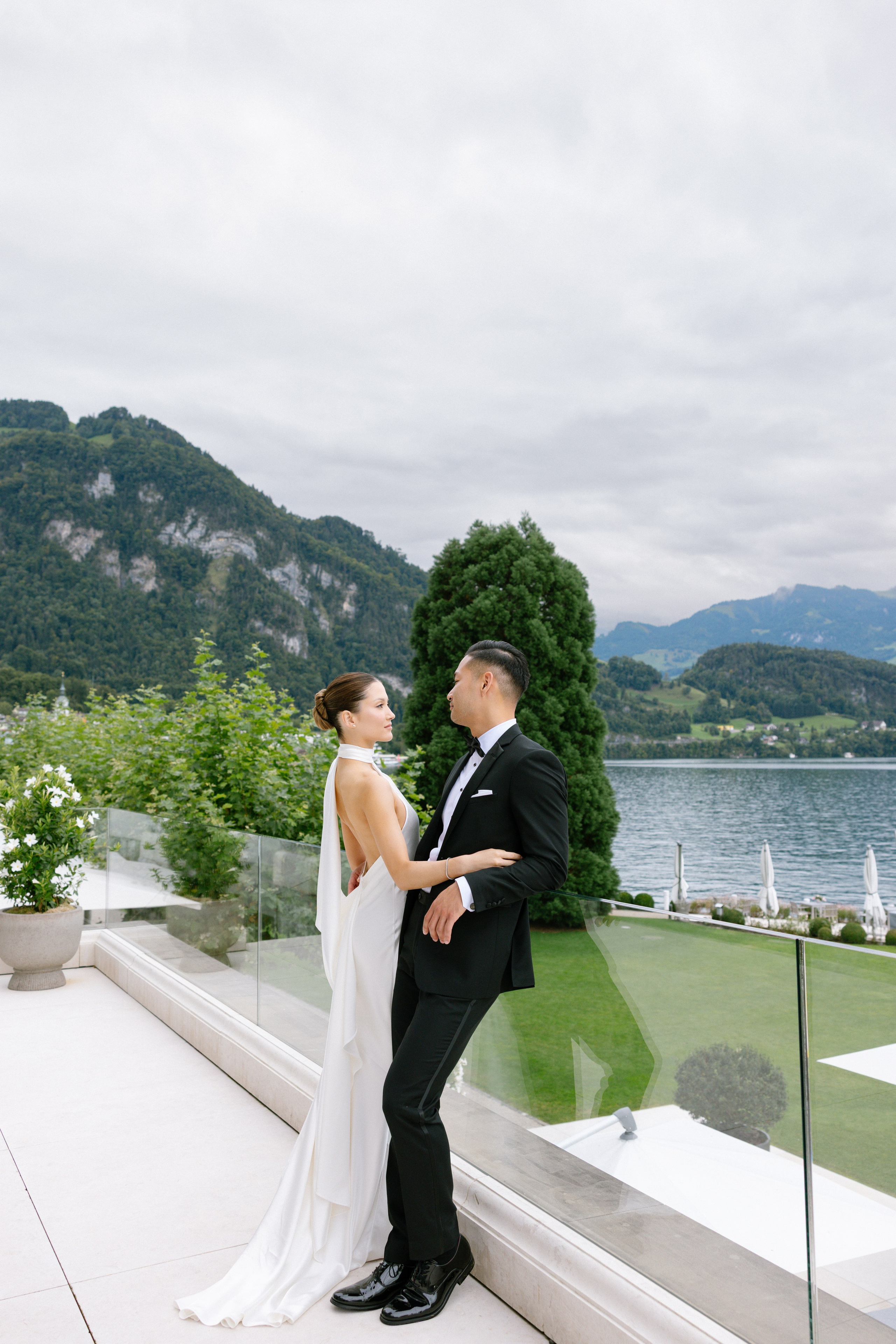 Intimate wedding at Parkhotel Vitznau on Lake Lucerne. Wedding and Family Photographer Switzerland and Italy. Valeria Diaz