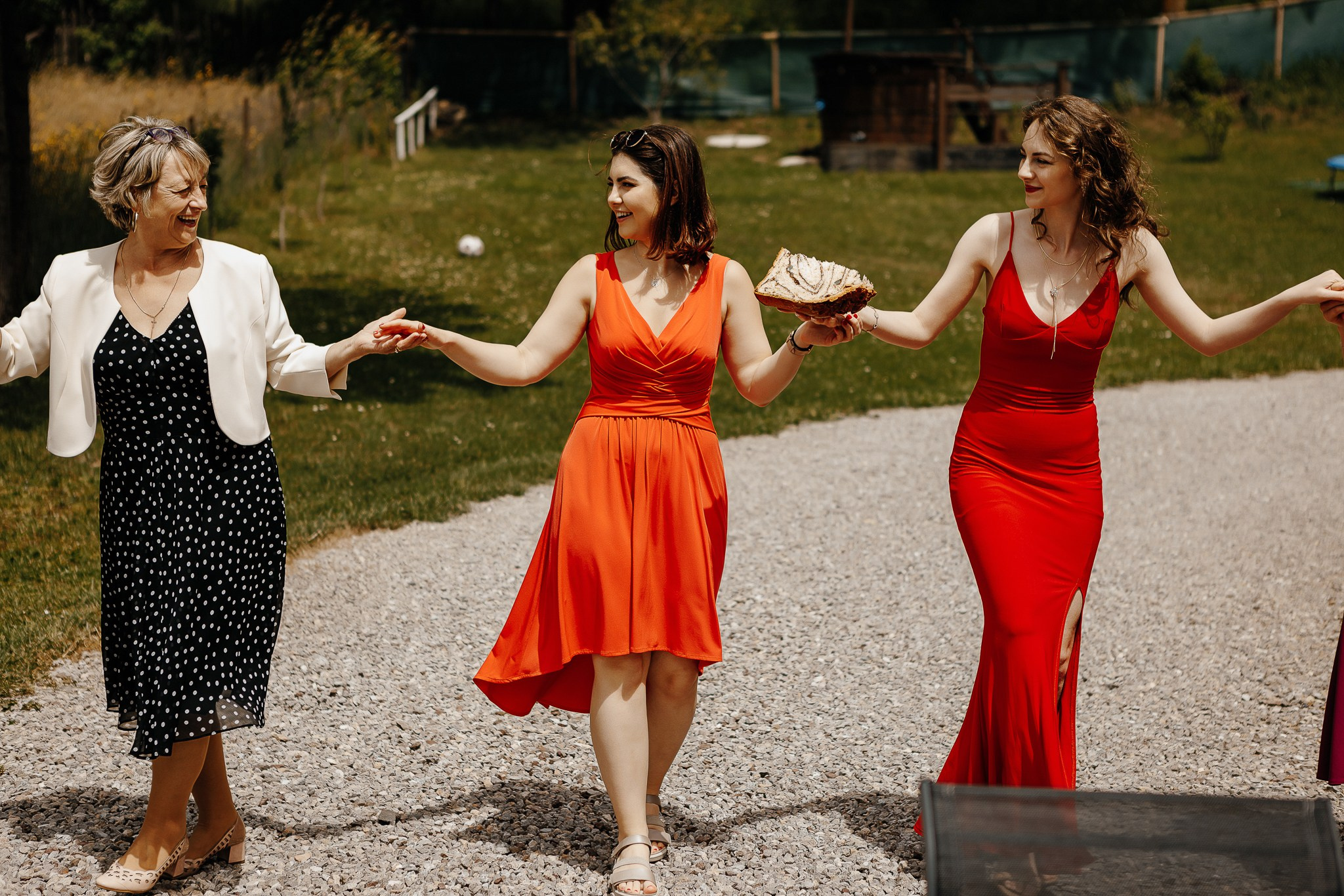 Radu si Diana. Wedding photographer and videographer