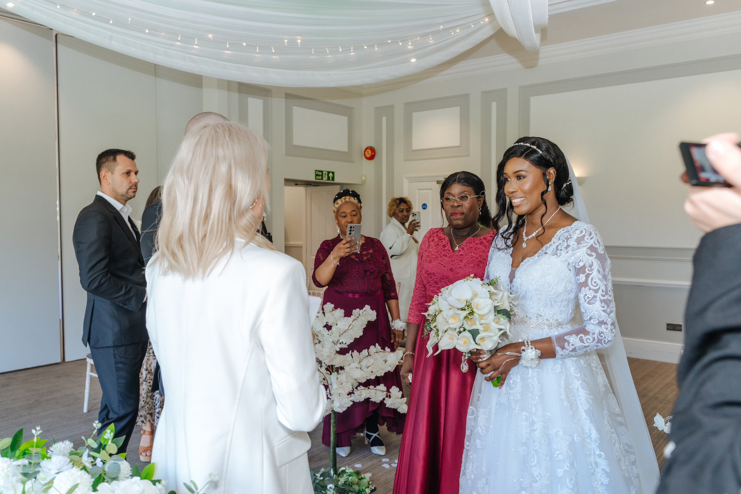 A wedding at Woldingham Golf Club, Woldingham Golf Club wedding, wedding photographer at Woldingham Golf Club