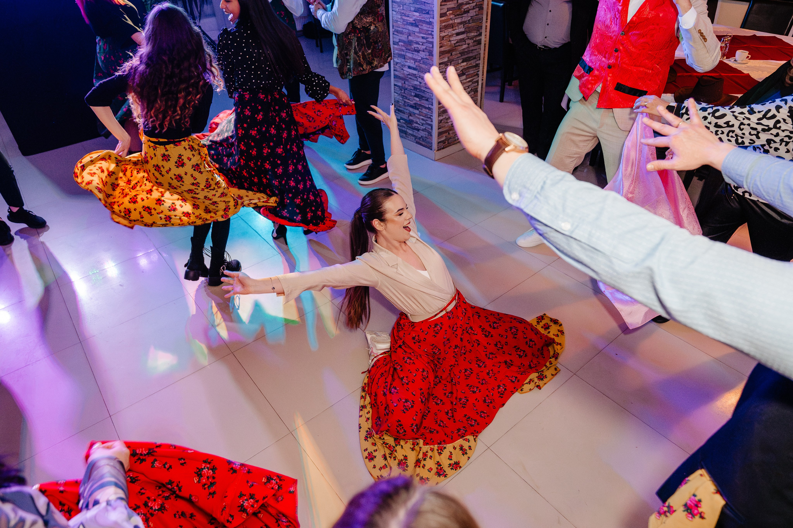 Luca Stefan. Raw Studio. Fotograful tau de nunta!