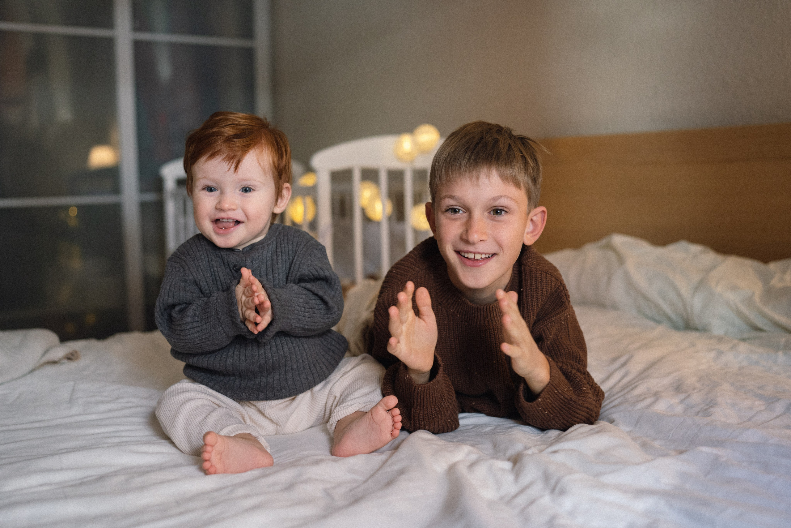 Family Photoshoot Spain with kids. Photographer in Madrid, Spain. Alyona Belyaninova