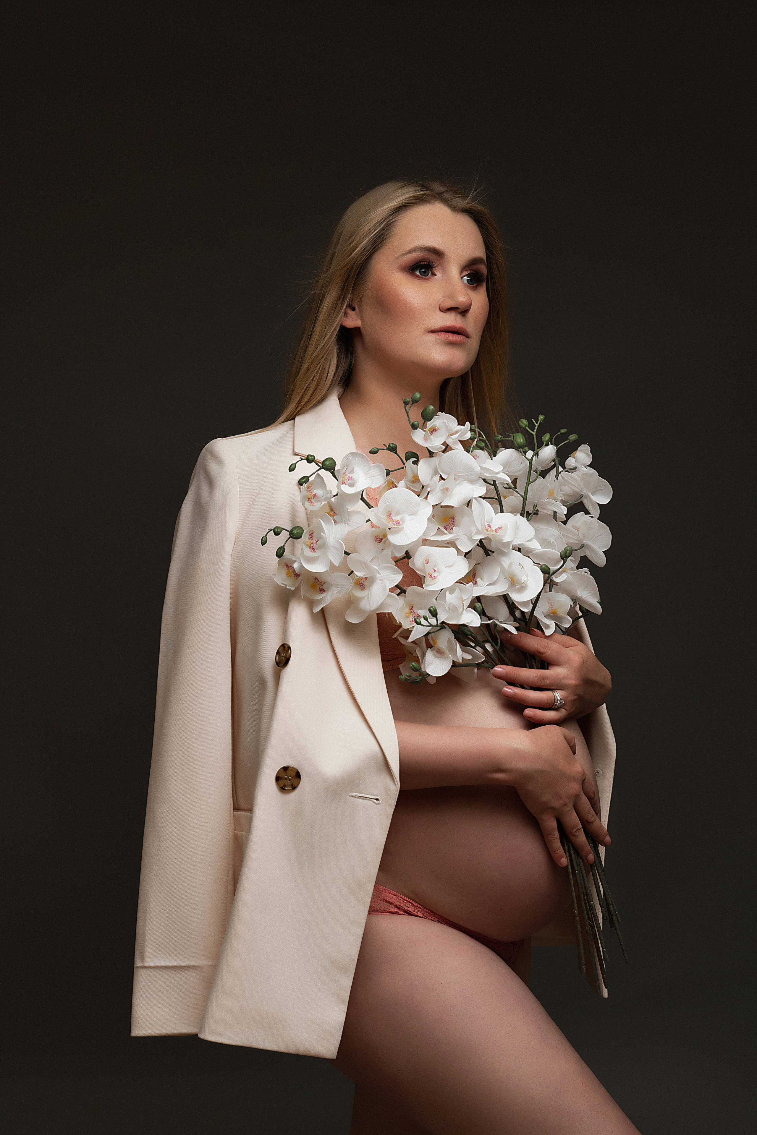 STUDIO: Alisa. Maternity/Love story/Wedding photographer