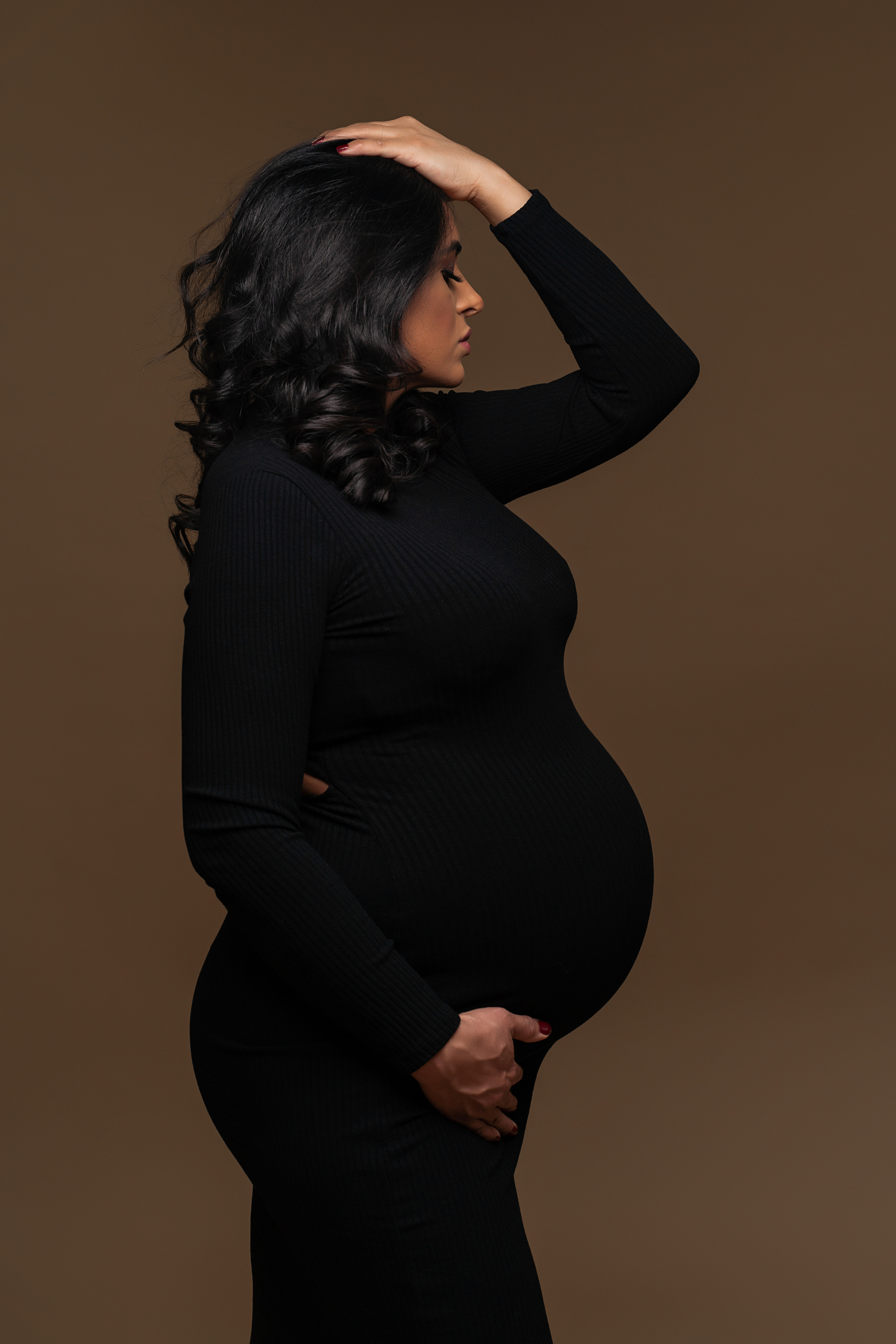 STUDIO: Josi. Maternity/Love story/Wedding photographer