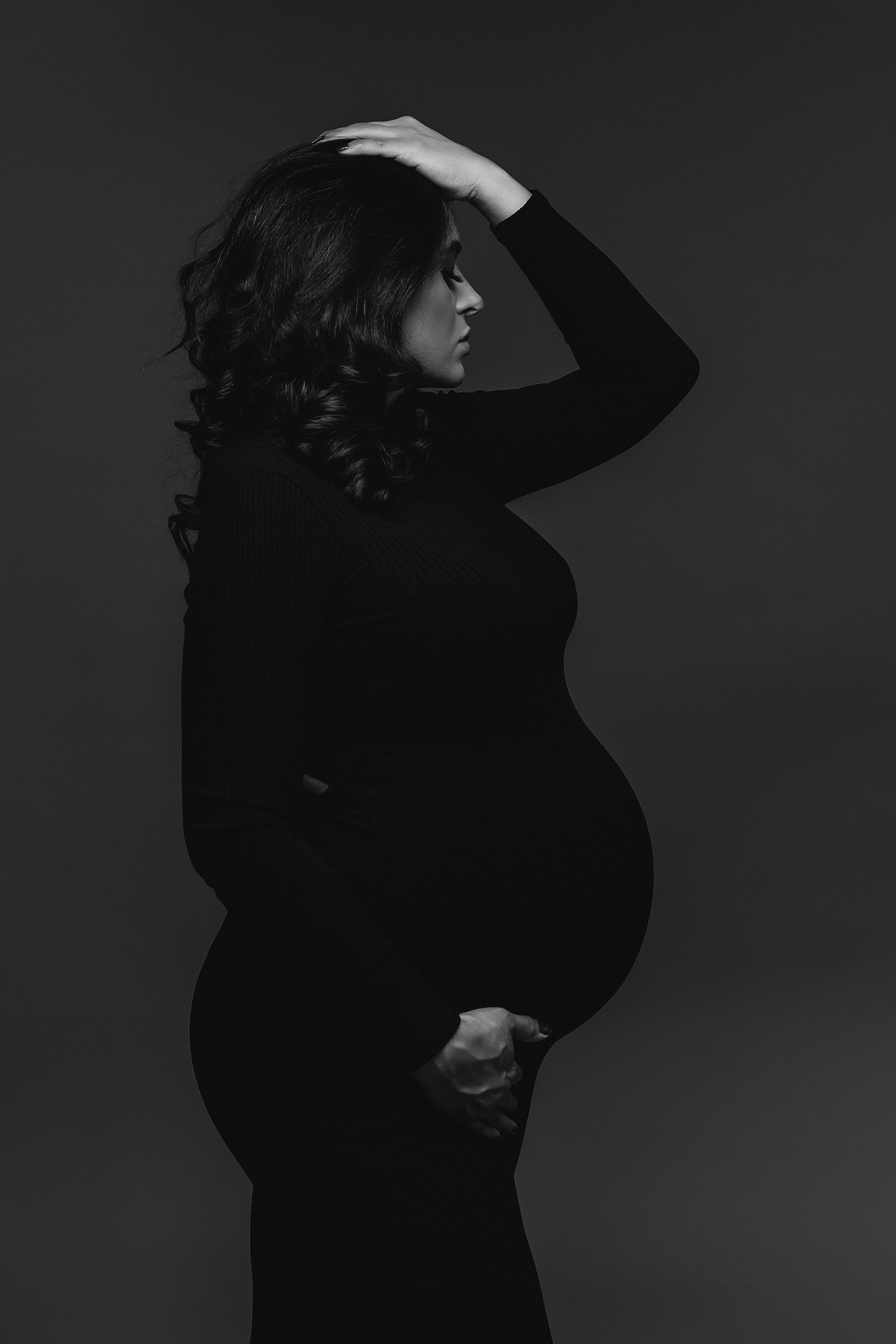 STUDIO: Josi. Maternity/Love story/Wedding photographer