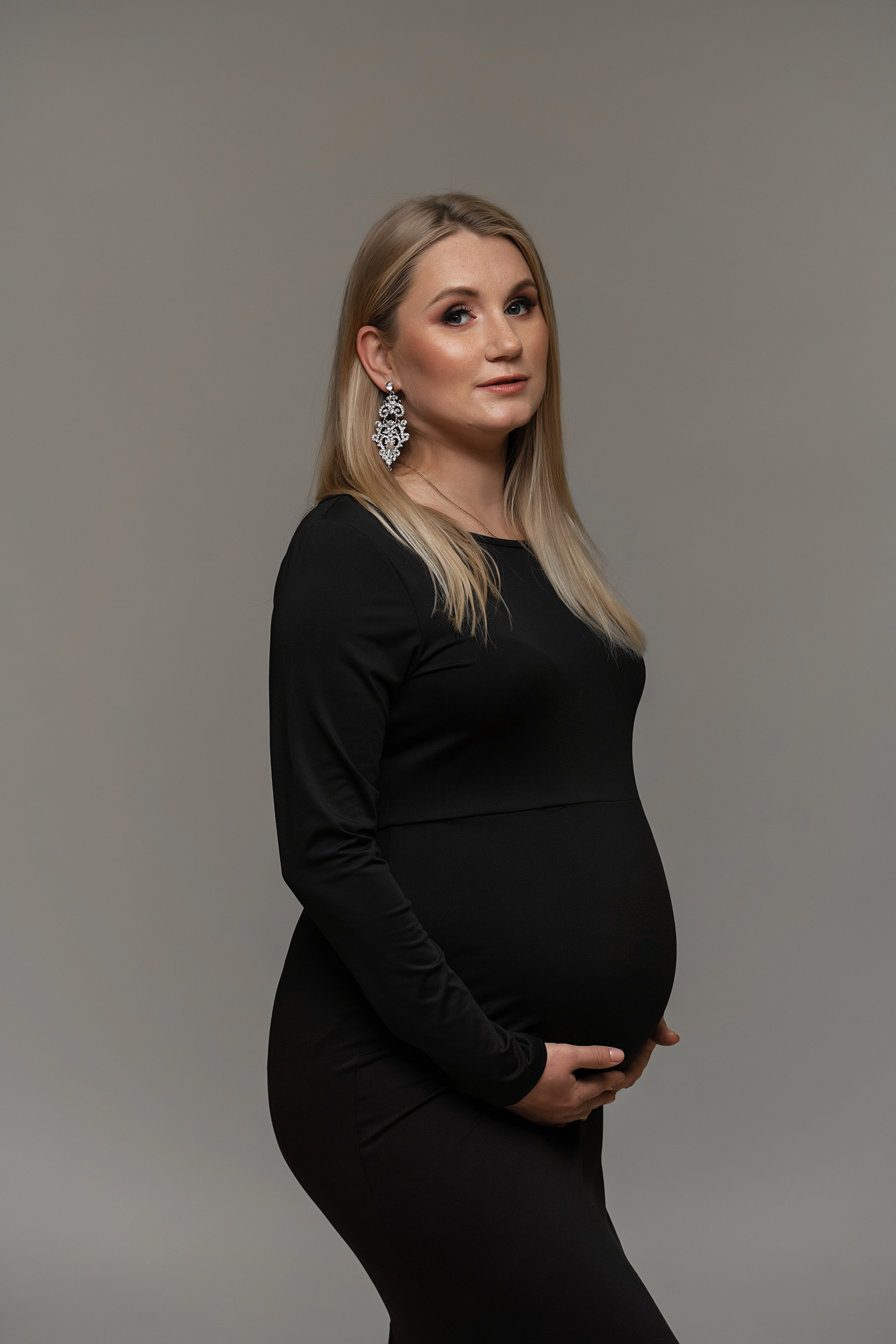 STUDIO: Alisa. Maternity/Love story/Wedding photographer