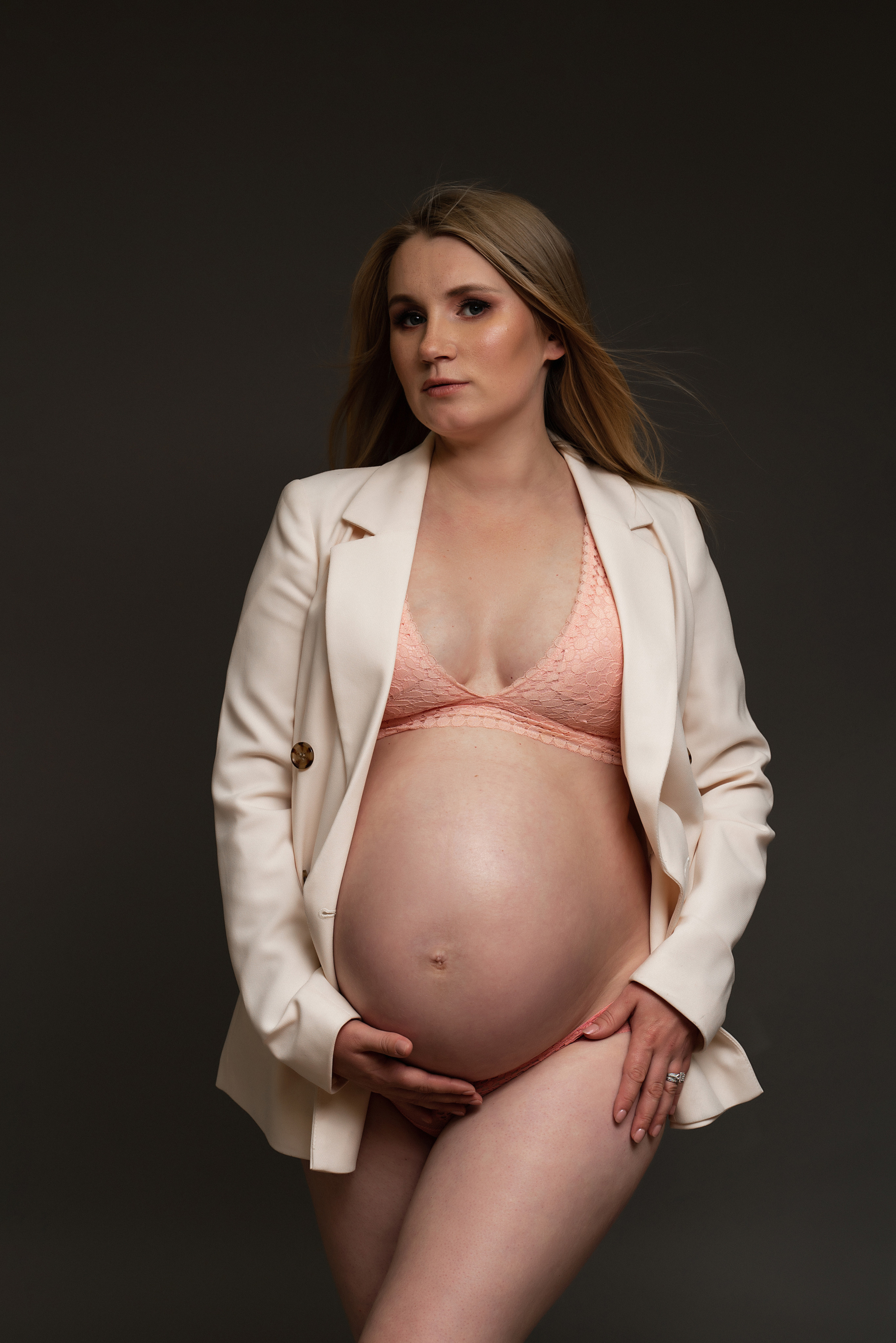 STUDIO: Alisa. Maternity/Love story/Wedding photographer