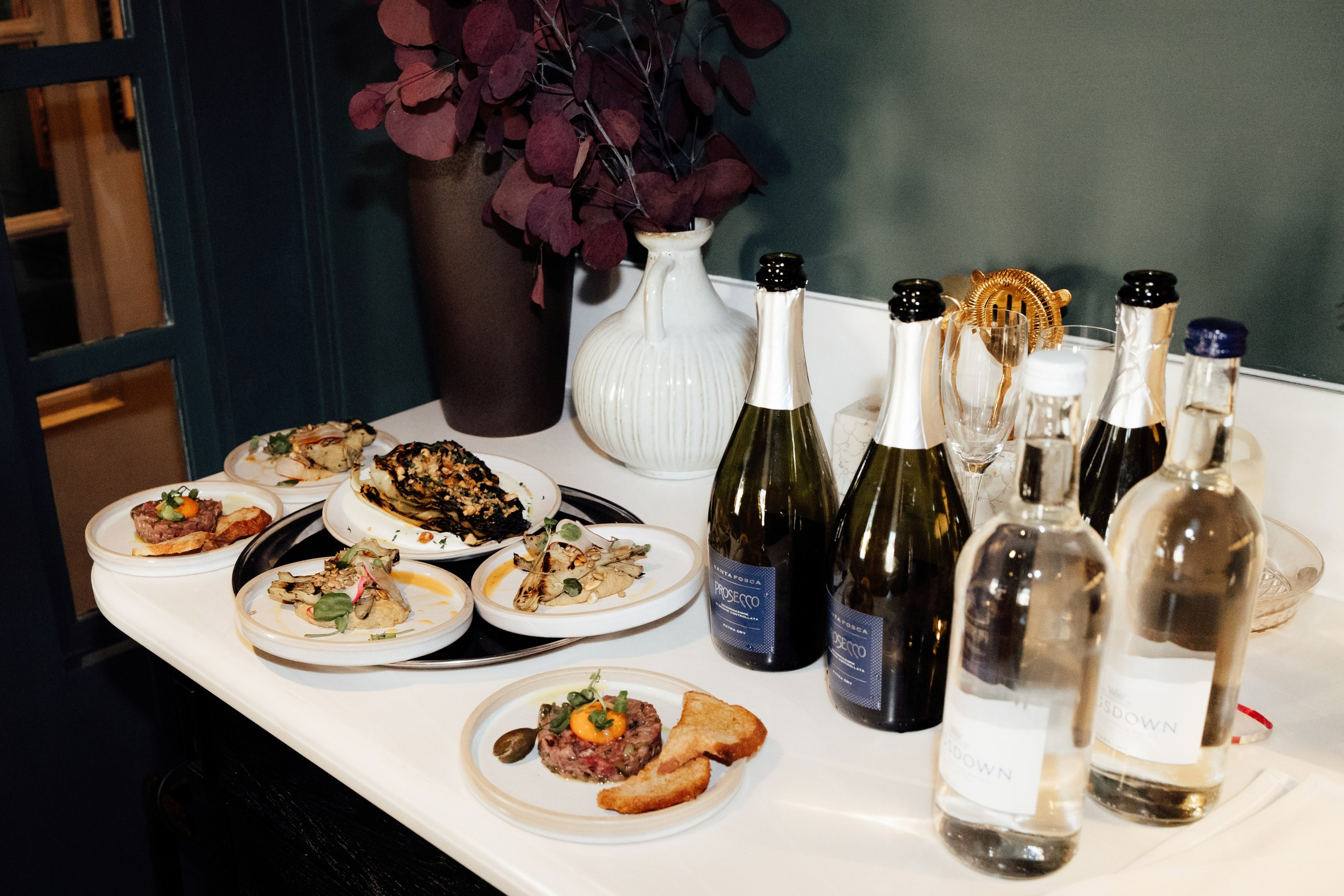 Chelsea Old Town Hall — Marta & Alexander. Timeless Wedding & Event Photography — based London, working across Europe