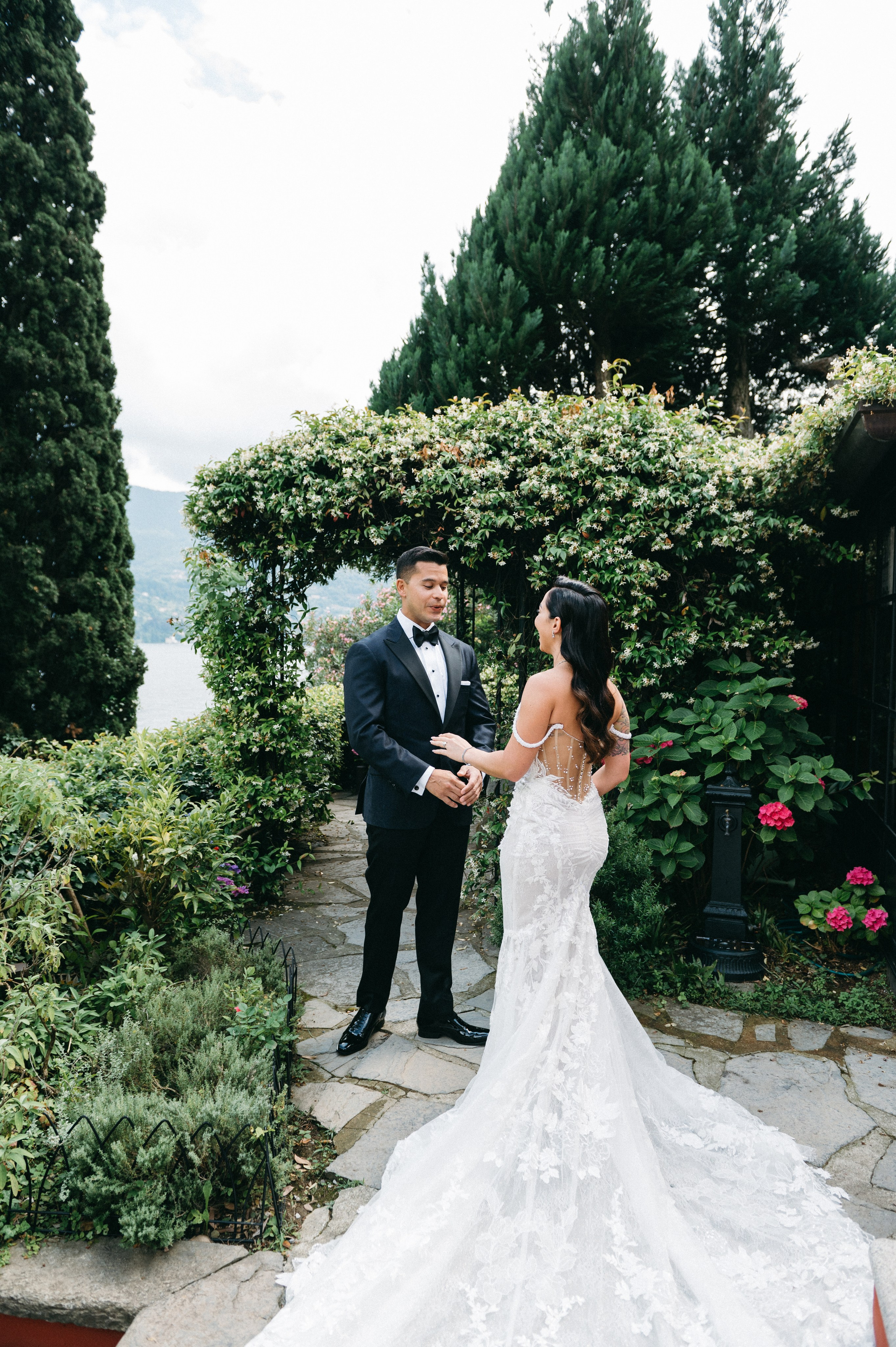 Lake Como wedding. Lake Como Photographer — Proposal | Wedding | Elopement
