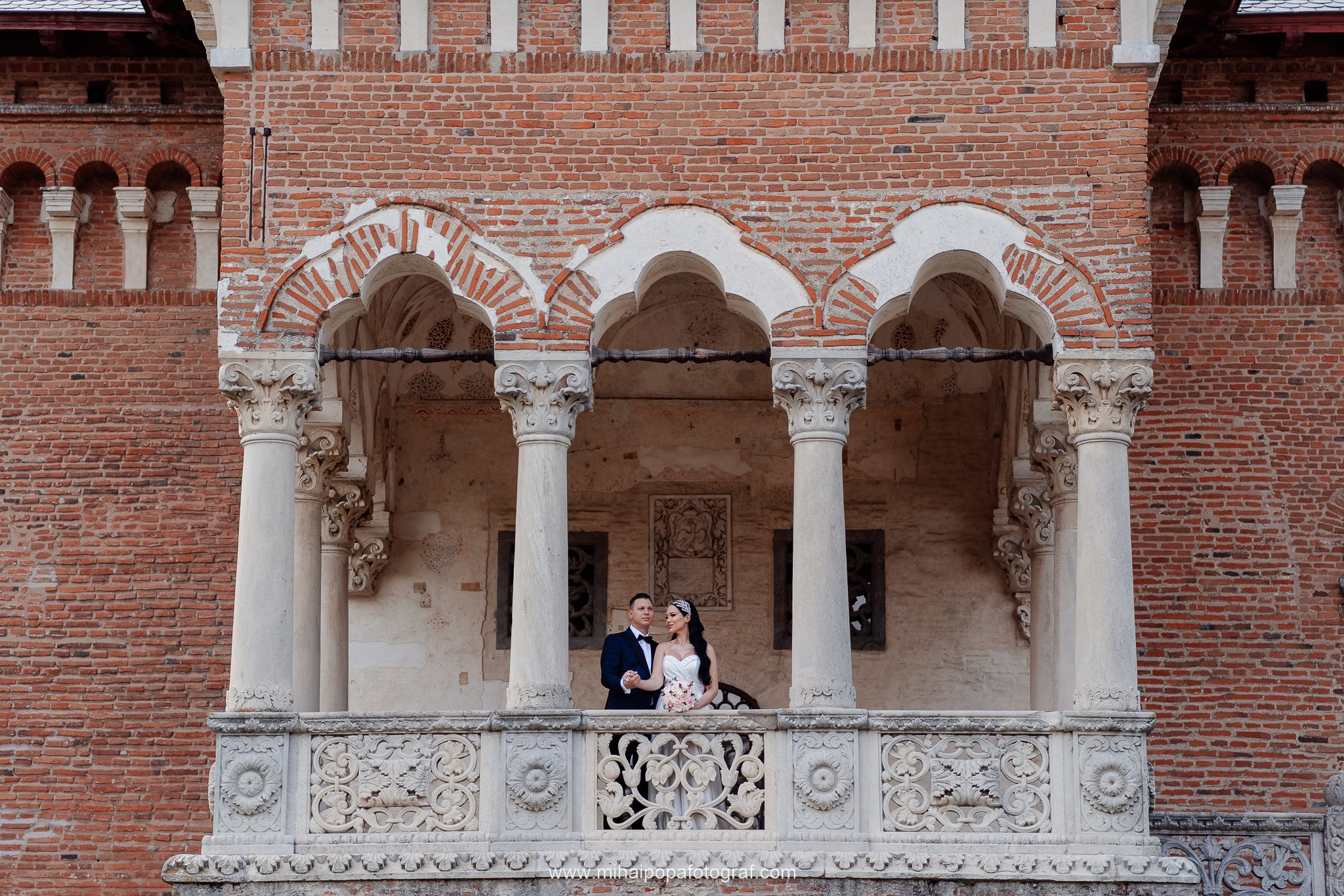 Fotograf Cununie Civilă în București - Mihai Popa Fotograf. Fotograf Nuntă & Botez București - Mihai Popa | Dincolo de oameni, imortalizez emoții!